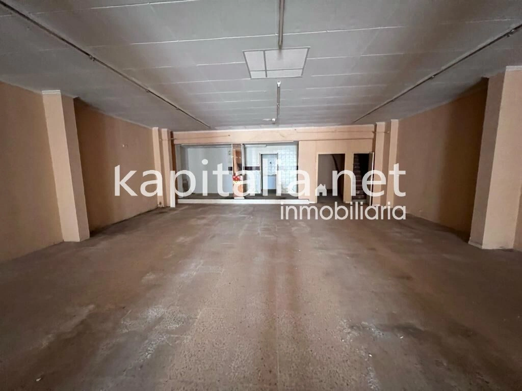 08699 - PISO Y BAJO COMECIAL CENTRICO A LA VENTA EN LA LLOSA DE RANES