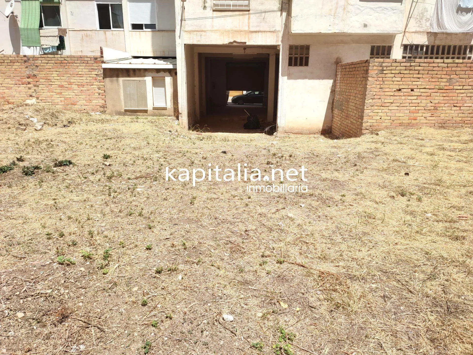 09327 - URBAN LAND FOR SALE IN ONTINYENT, LOCATED IN CENTRAL AREA.