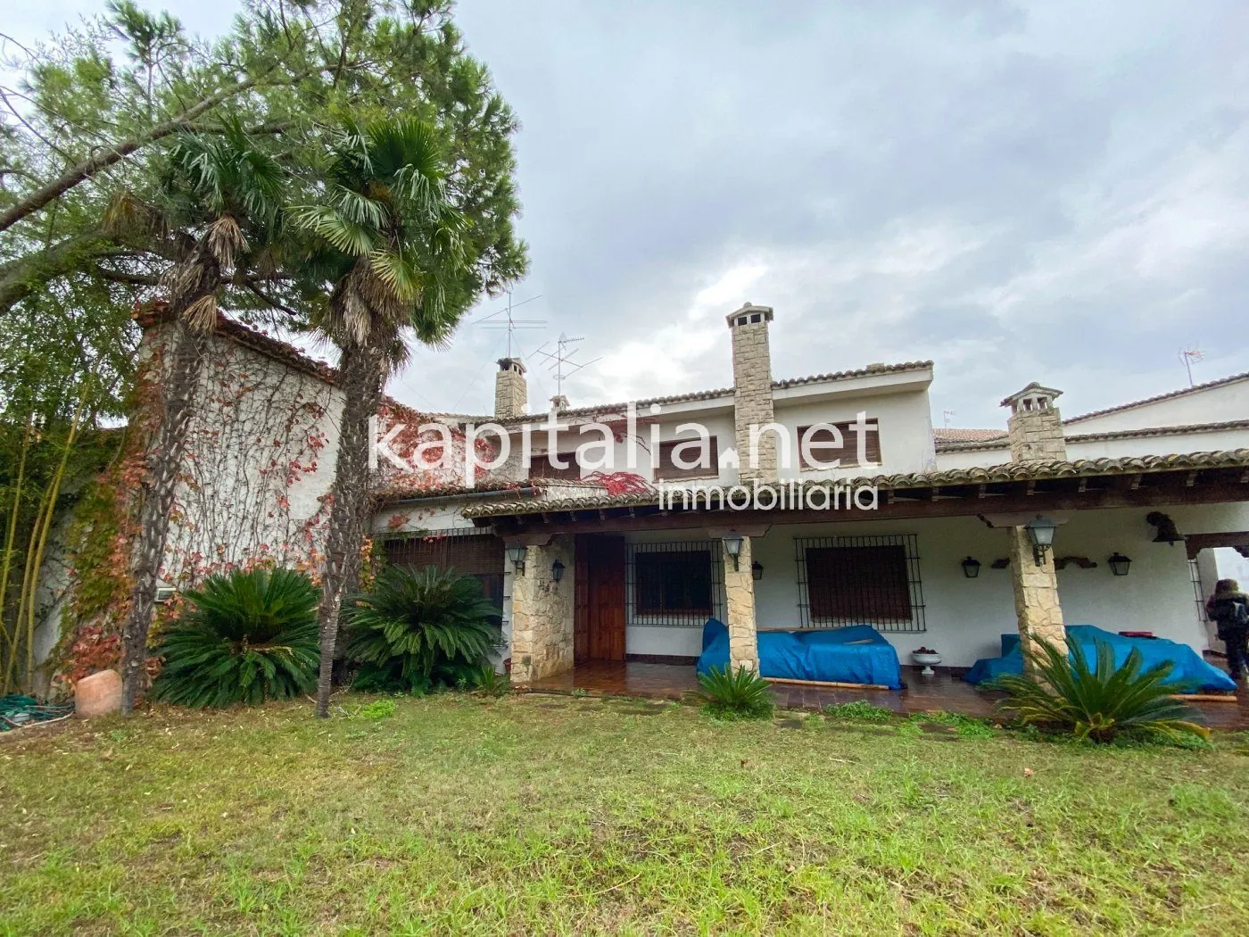 06369 - Casa señorial con gran jardín en el centro de Atzeneta d'Albaida