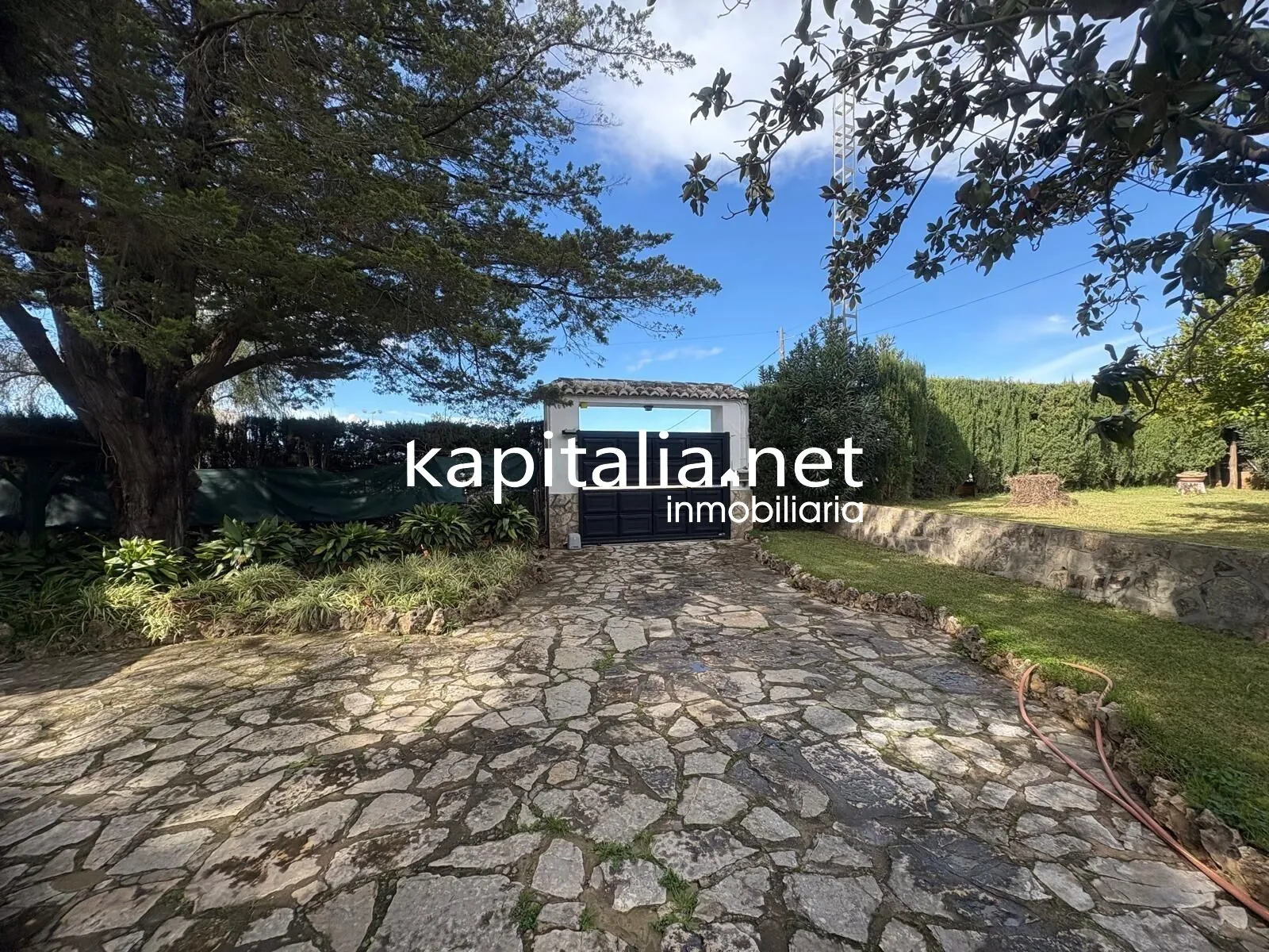 ESPECTACULAR CHALET A LA VENTA EN BARCHETA