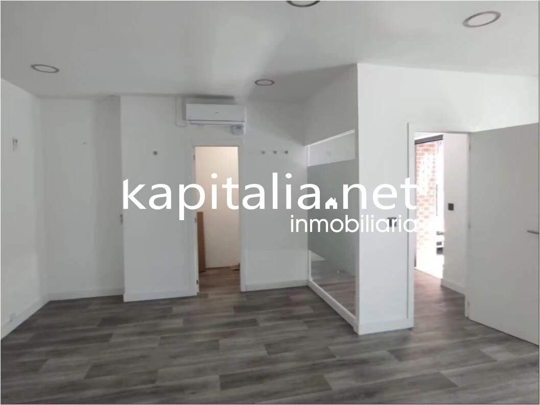 04980 - Local comercial a la venta en Banyeres de Mariola (Alicante) CON RENTABILIDAD!!