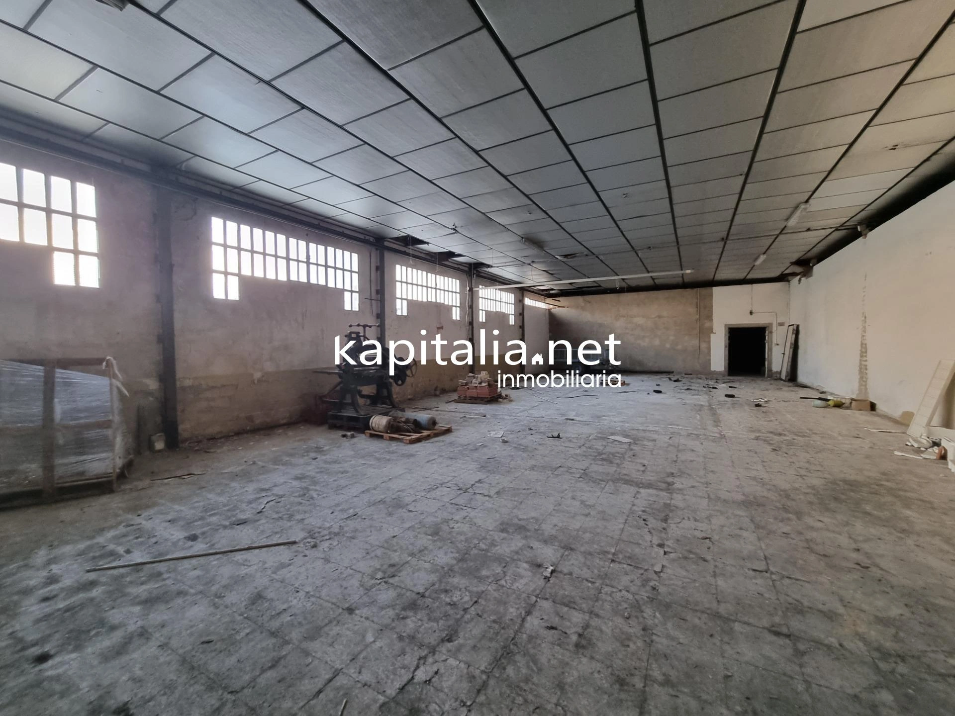 Nave a la venta en Ontinyent