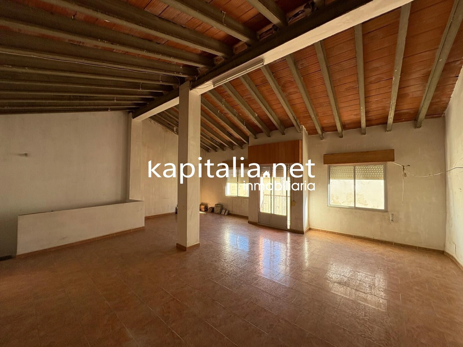 10147 - PISO CON BUHARDILLA A LA VENTA EN VALLADA