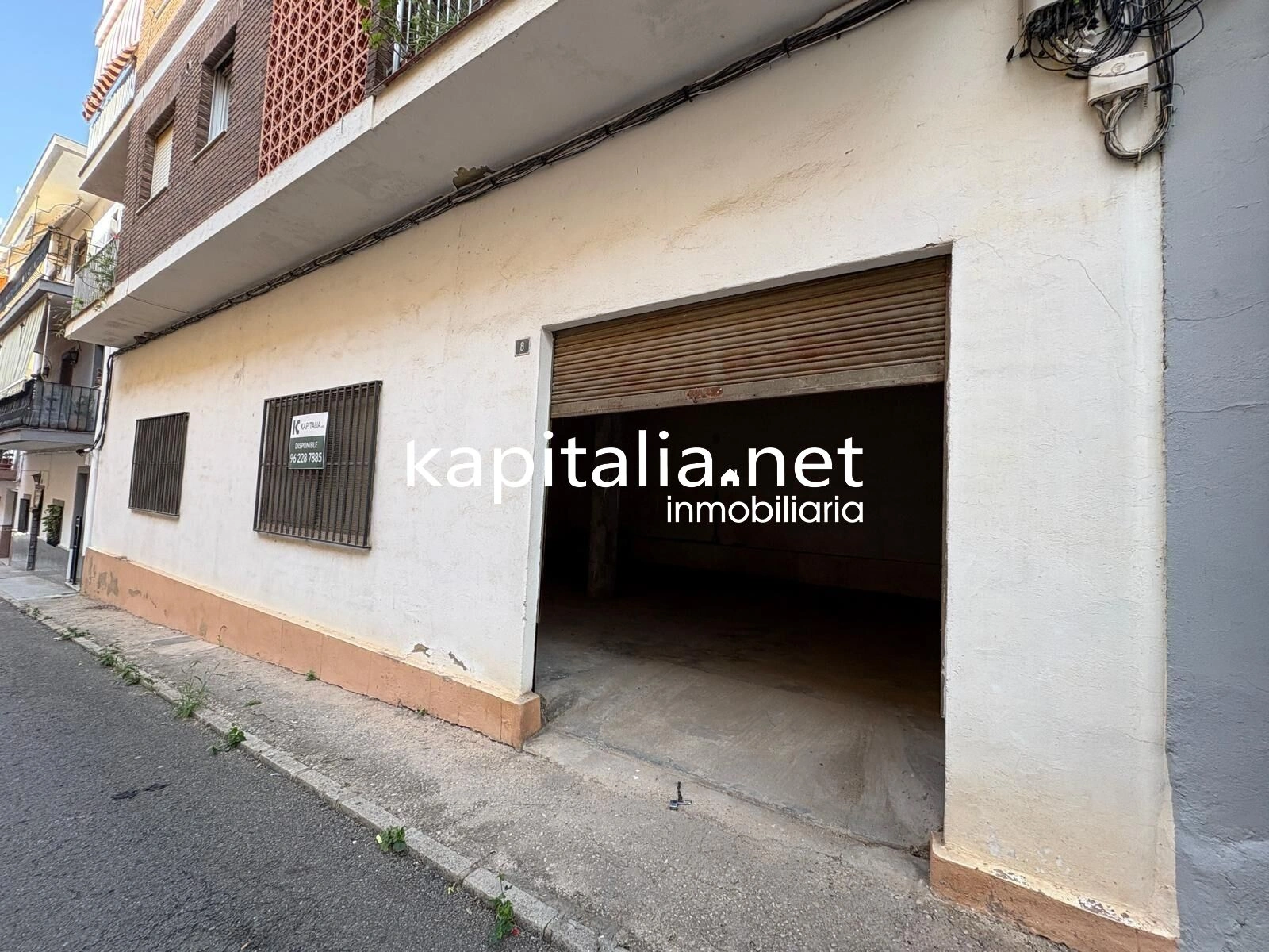 09992 - LOCAL CON MUCHAS POSIBILIDADES A LA VENTA EN VALLADA