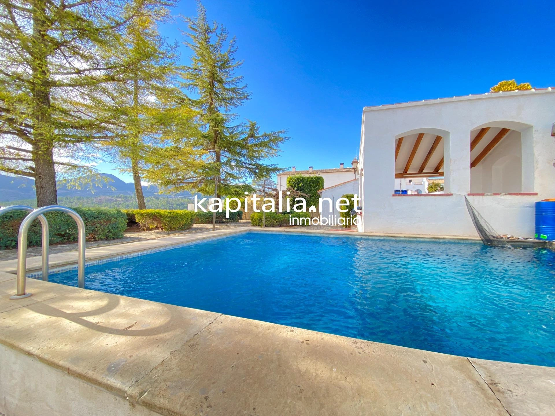 09843 - Masia en Penaguila