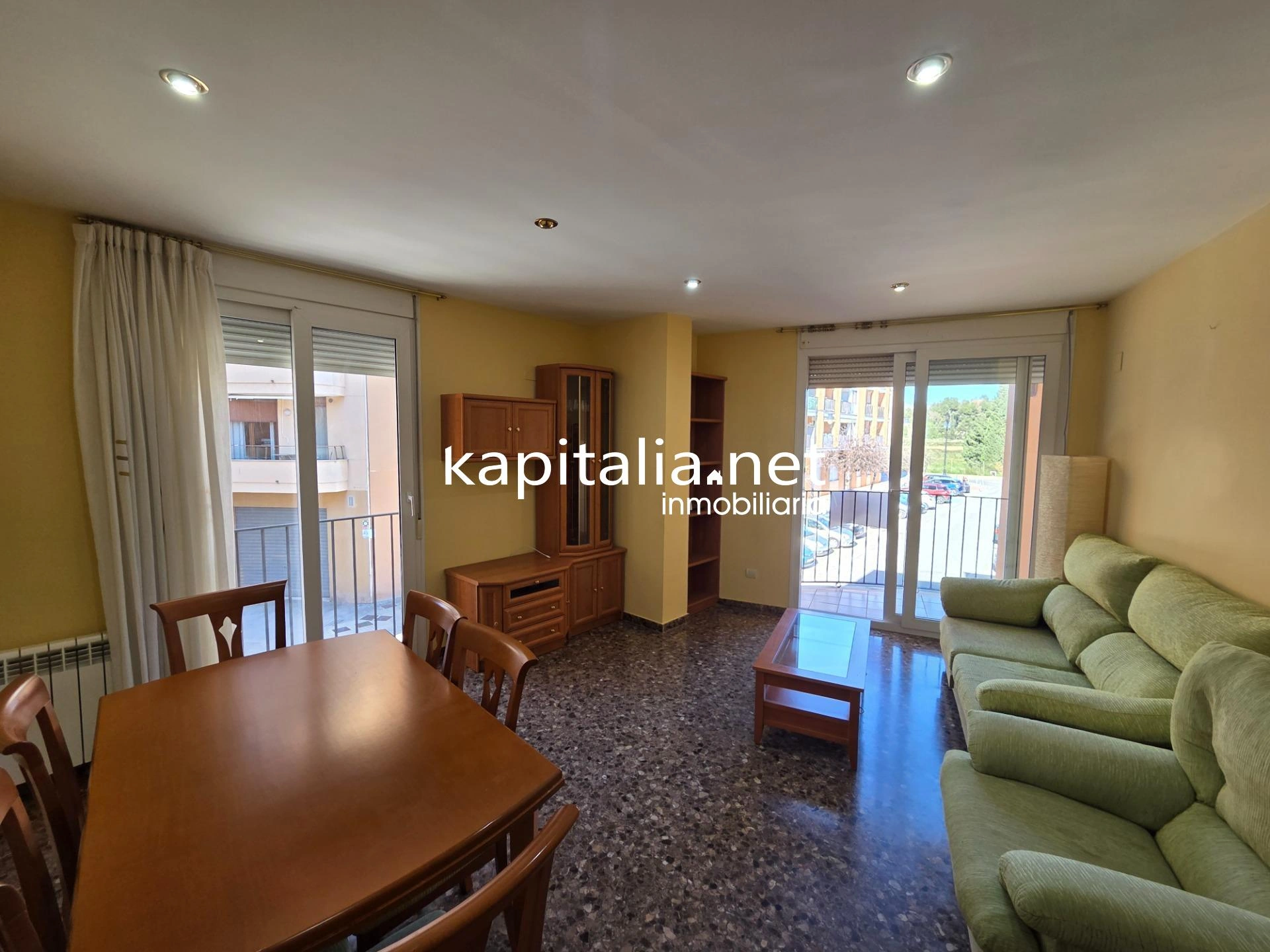 10242 - Piso a la venta en Ontinyent