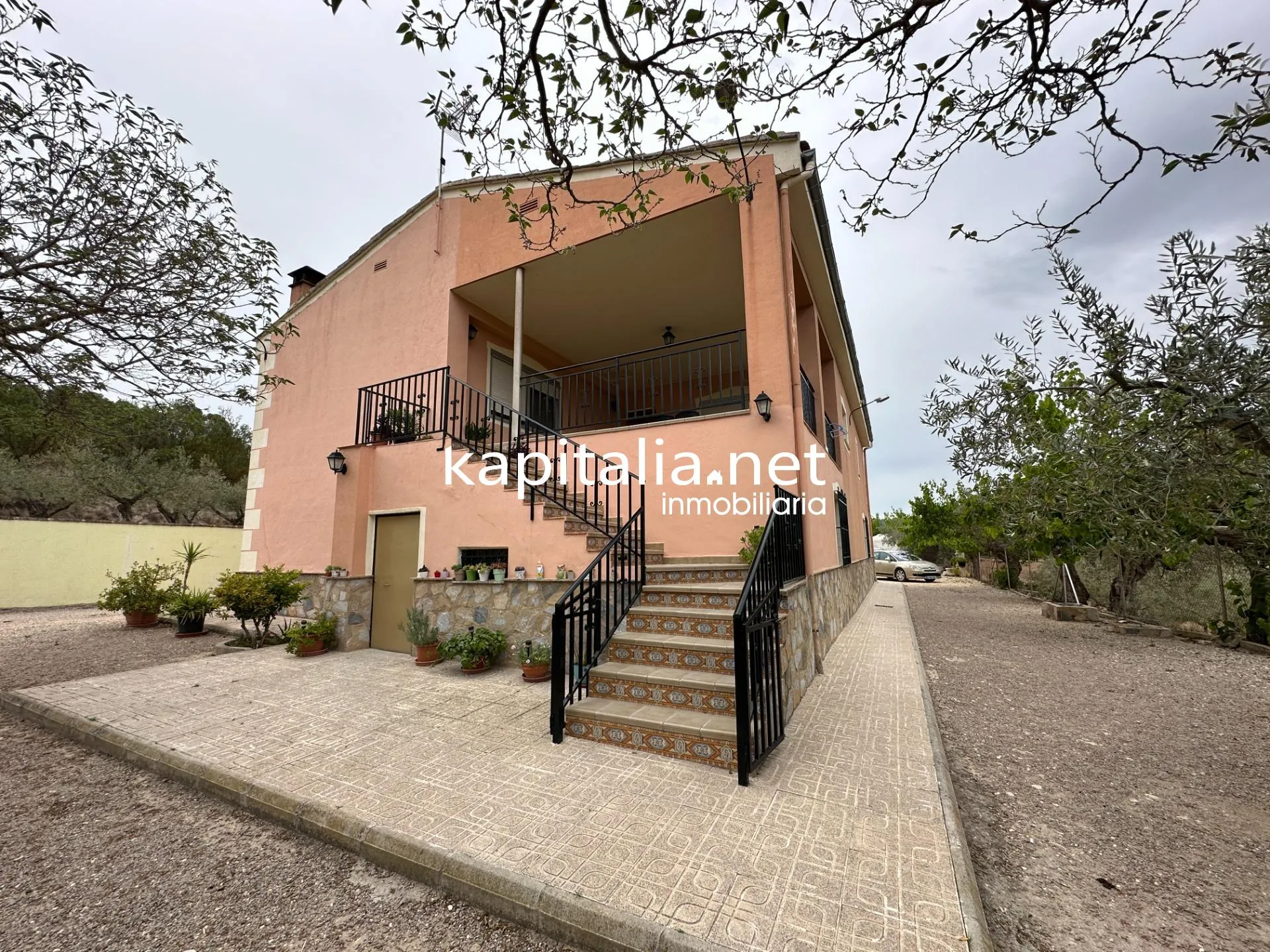 Chalet a la venta en Cocentaina, Alicante.