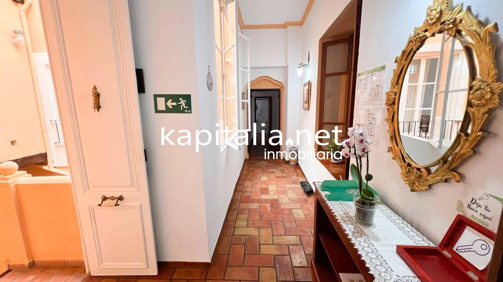 09222 - CASA RURAL A LA VENTA EN EL CENTRO DE XATIVA