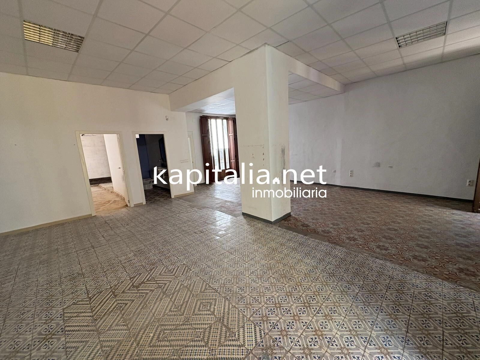 10011 - CASA SEÑORIAL A LA VENTA EN EL CENTRO DE XATIVA