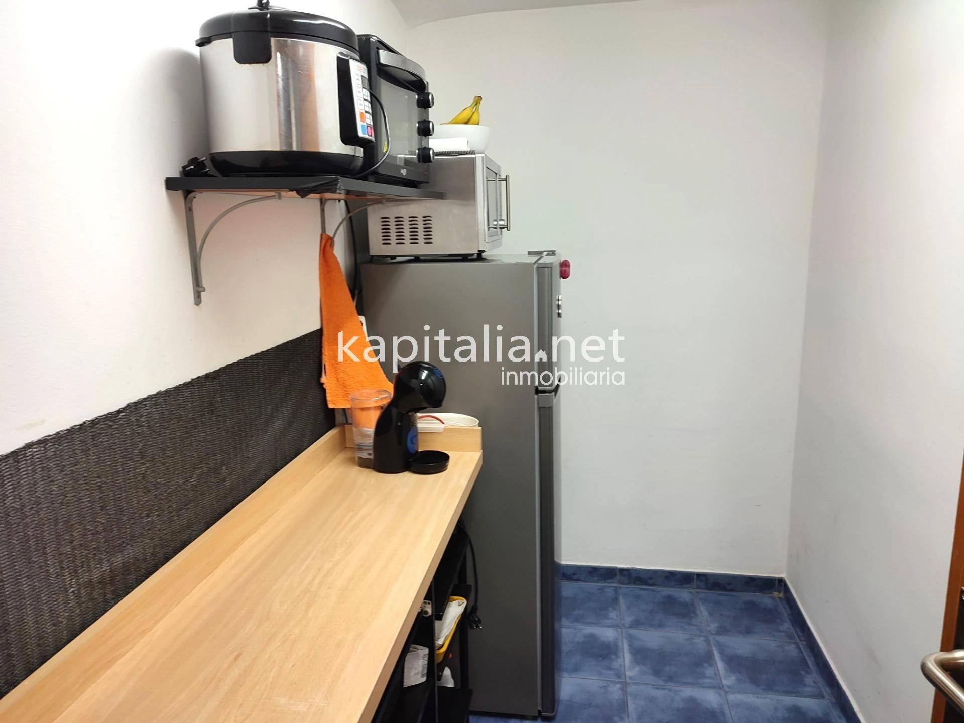 08143 - COMMERCIAL PREMISES FOR SALE IN ONTINYENT, LOCATED IN A CENTRAL AREA.