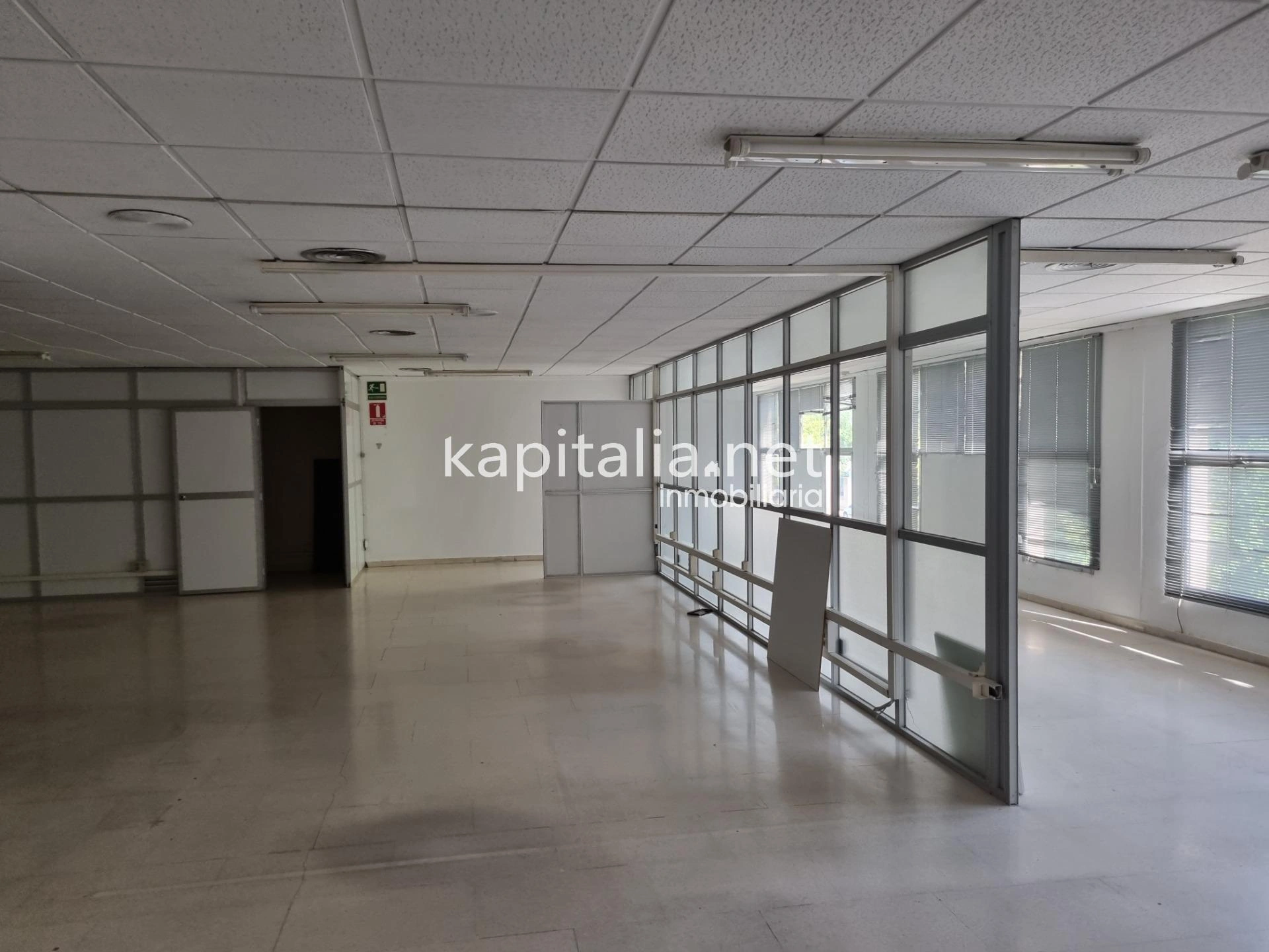 Nave industrial a la venta en Ontinyent