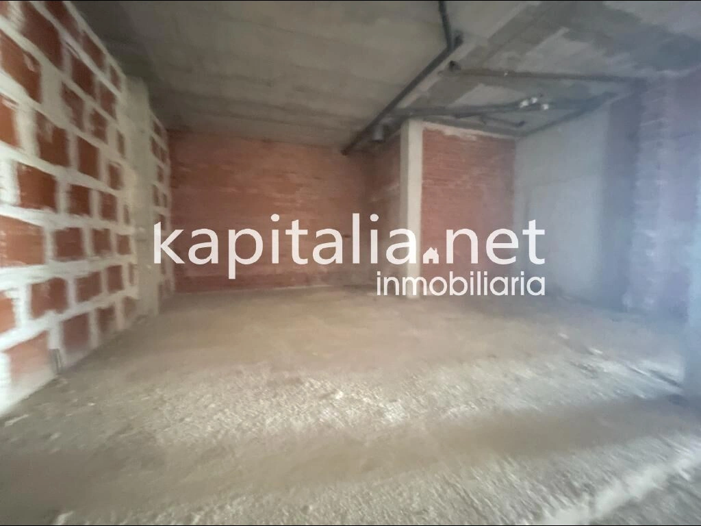 08730 - Local comercial en venta en Xativa