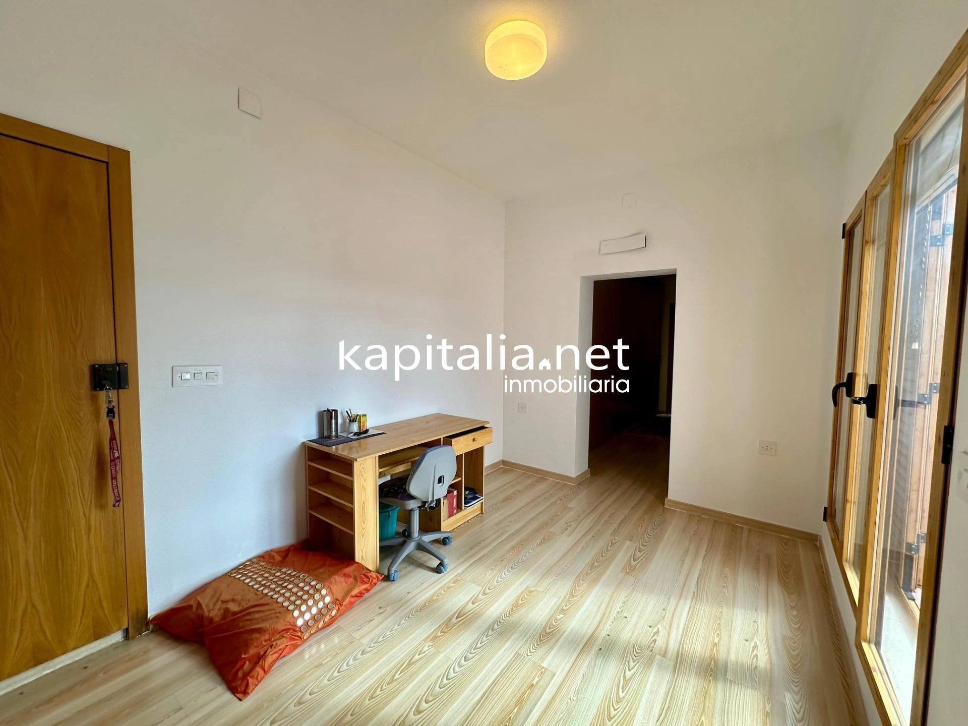 09812 - Chalet con vistas maravillosas a la venta en Alcoy