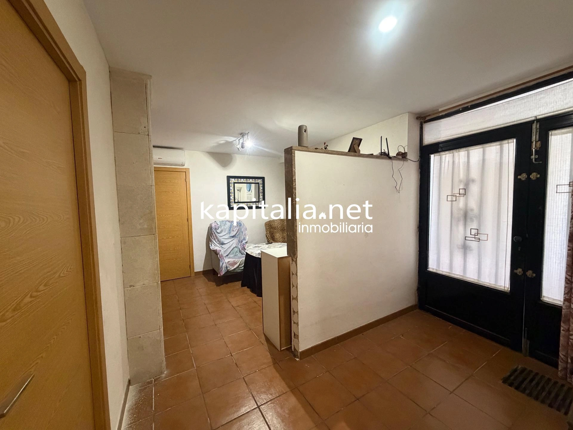 10203 - Vivienda en planta baja con bodega en sótano