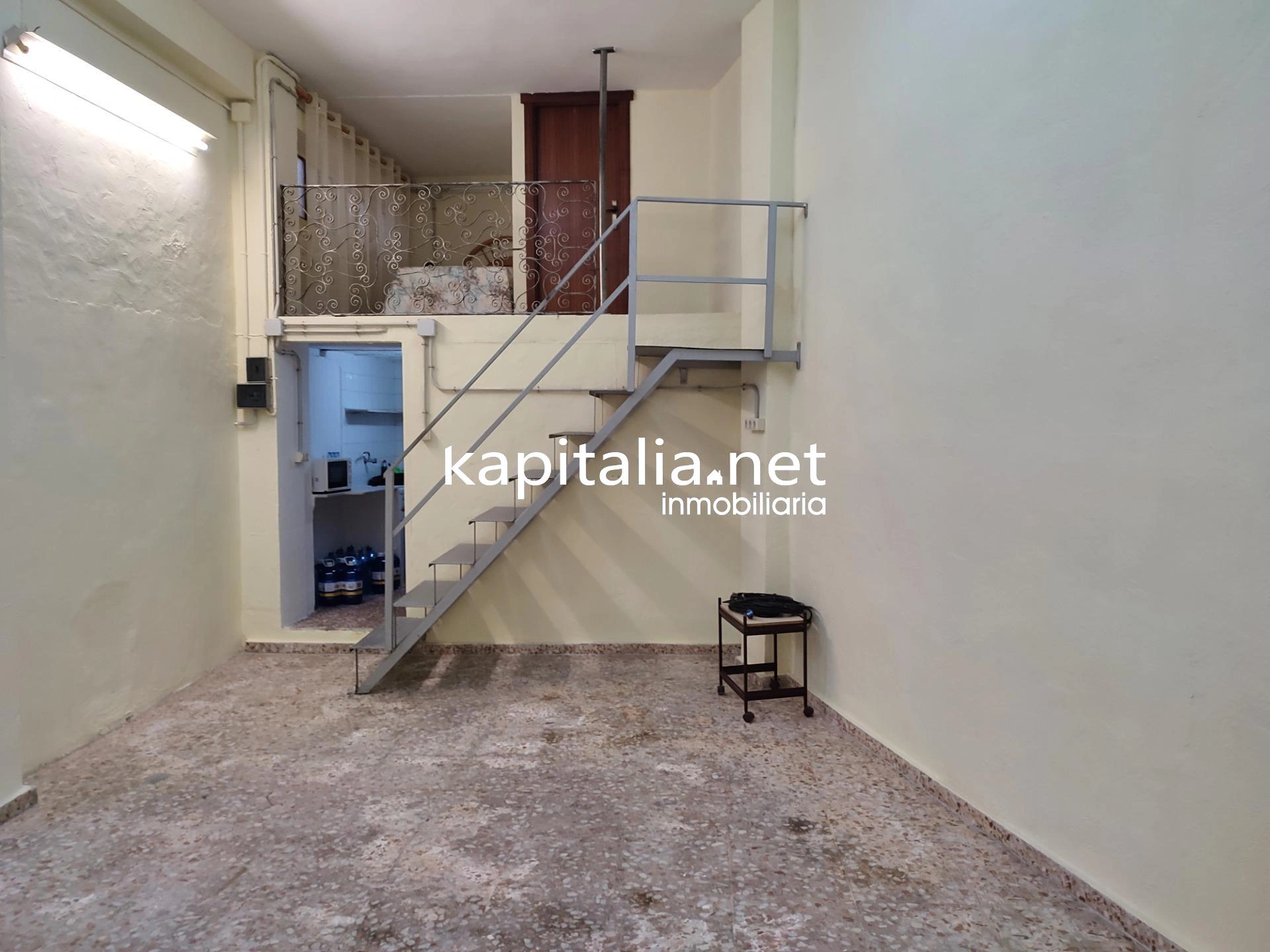 07474 - LOCAL COMERCIAL A LA VENTA EN ONTINYENT, ZONA EL LLOMBO.