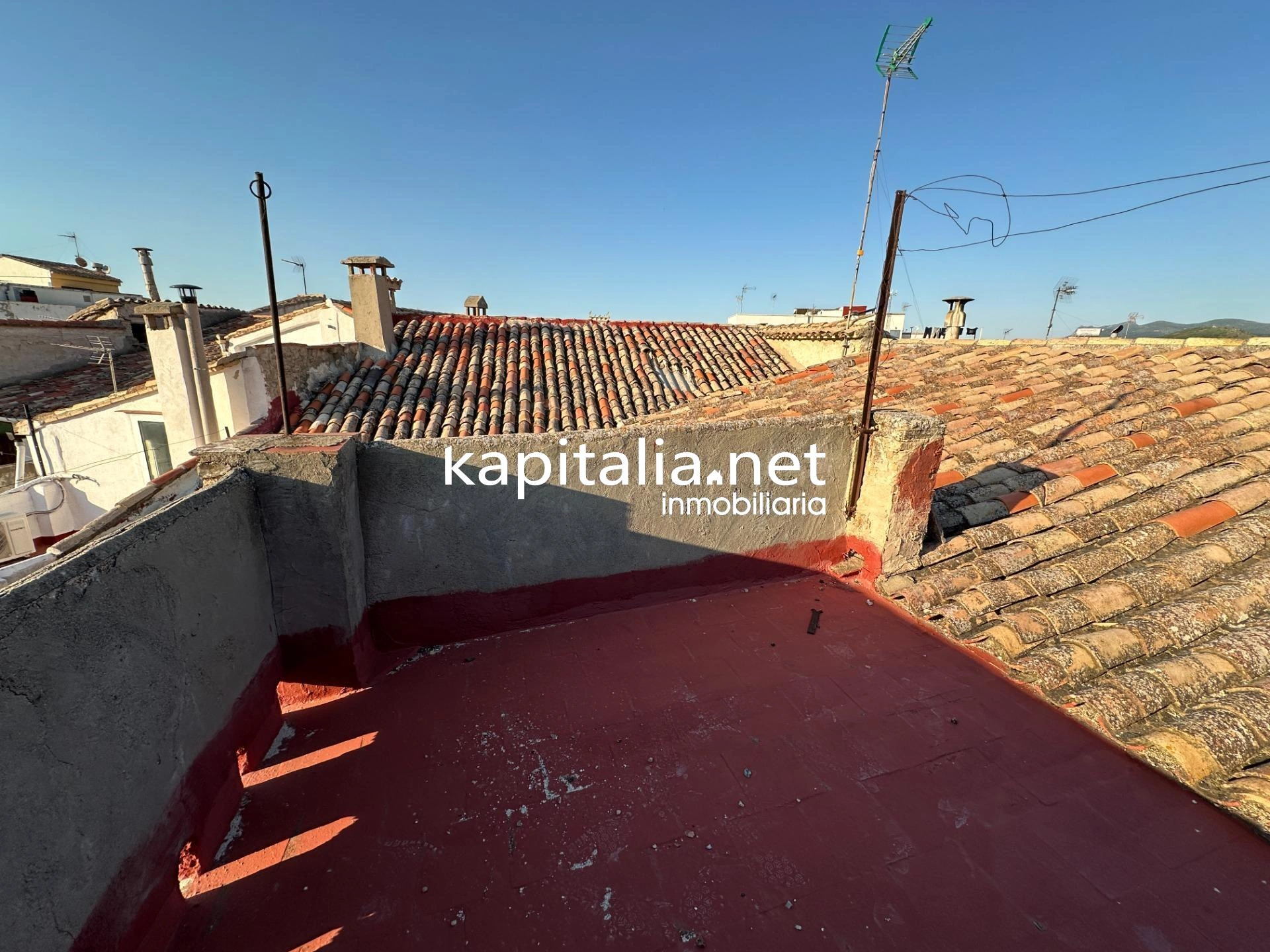 GRAN CASA A LA VENTA EN AGULLENT