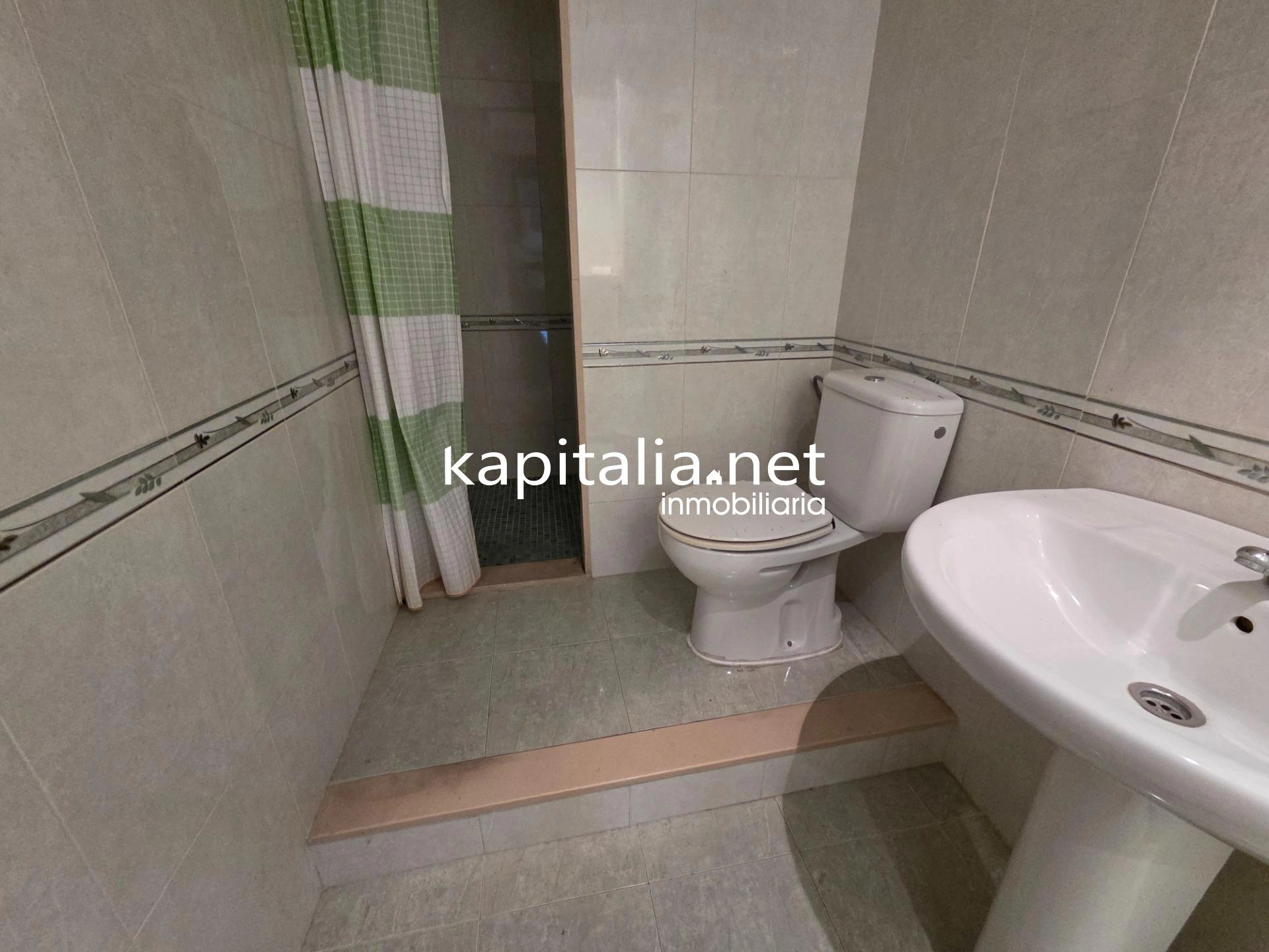 Piso reformado a la venta en Albaida