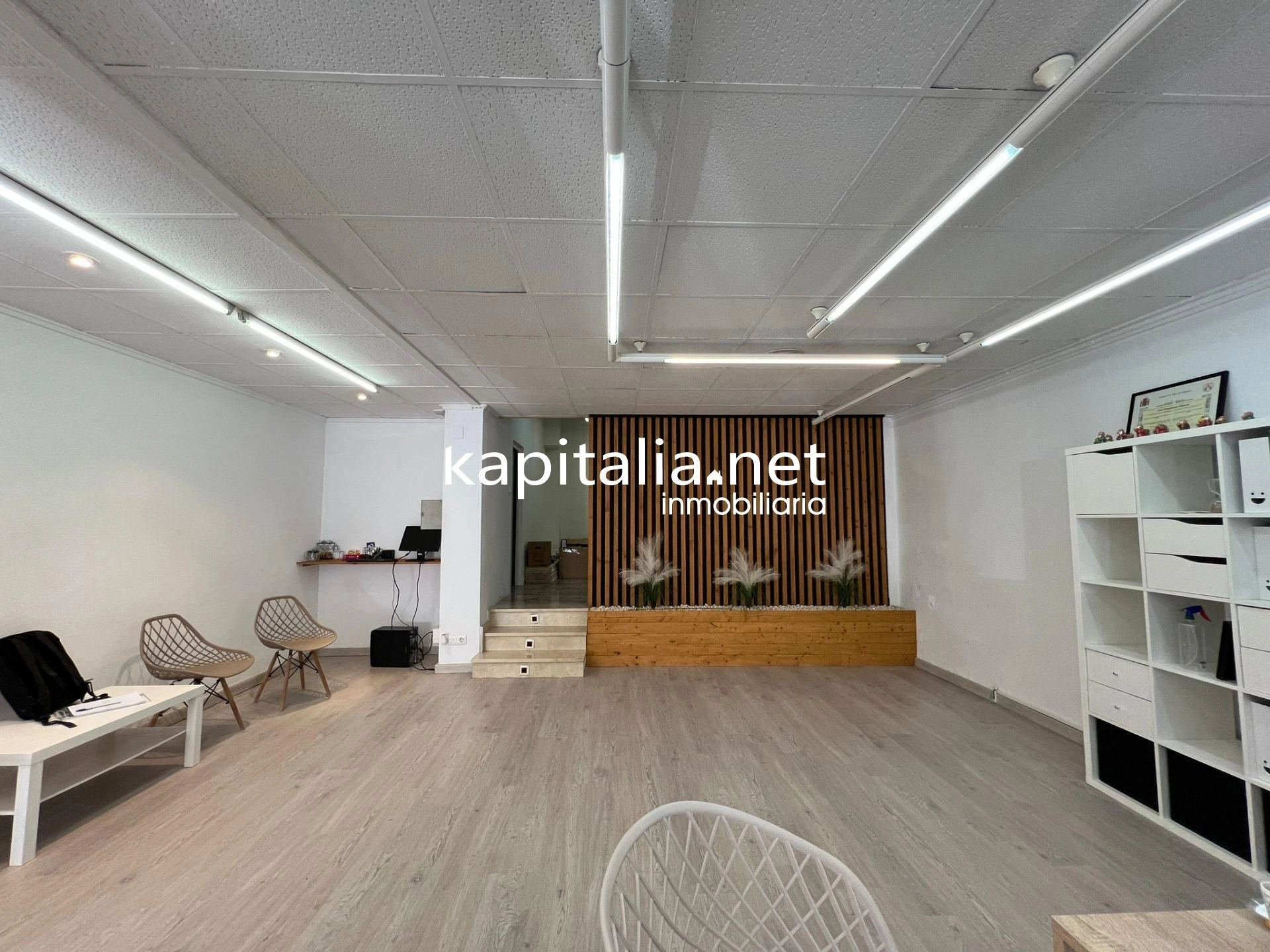 10371 - Local comercial a la venta en Ontinyent