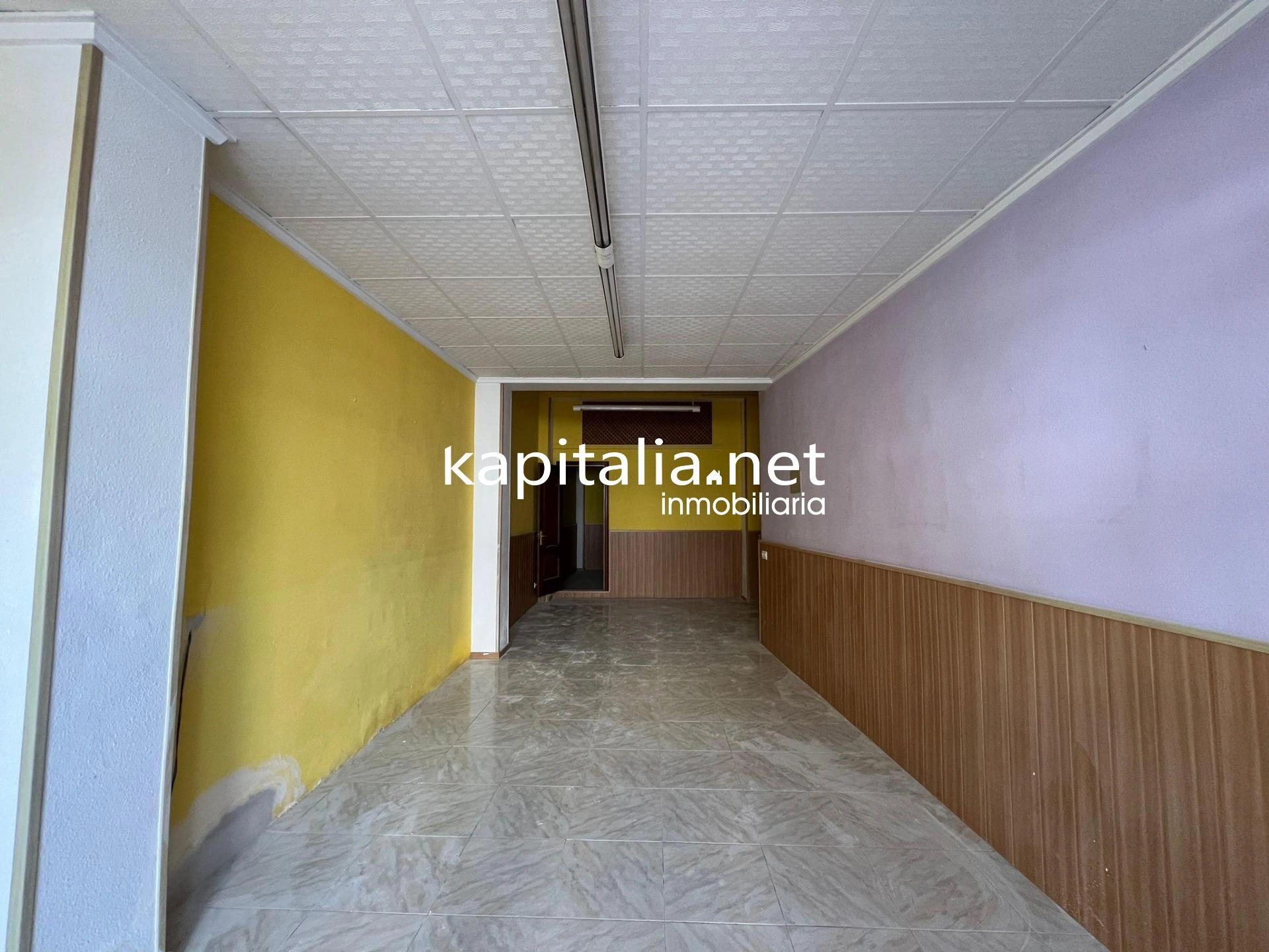 10372 - Local comercial a la venta en Ontinyent