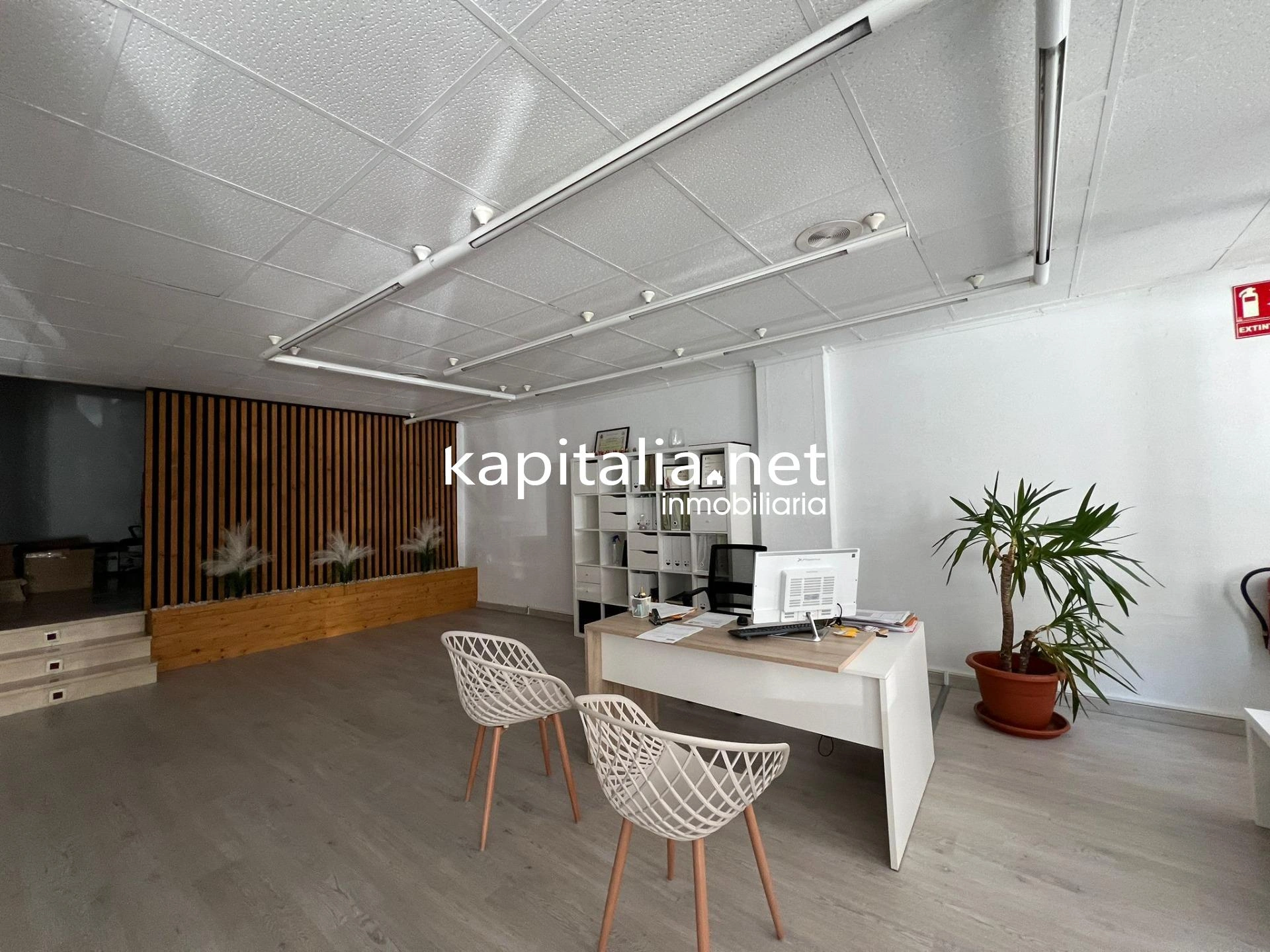 10371 - Local comercial a la venta en Ontinyent