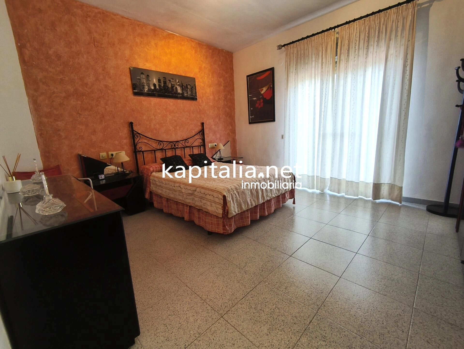 10382 - PISO A LA VENTA PARA ENTRAR A VIVIR EN LA POBLACIÓN DE OTOS