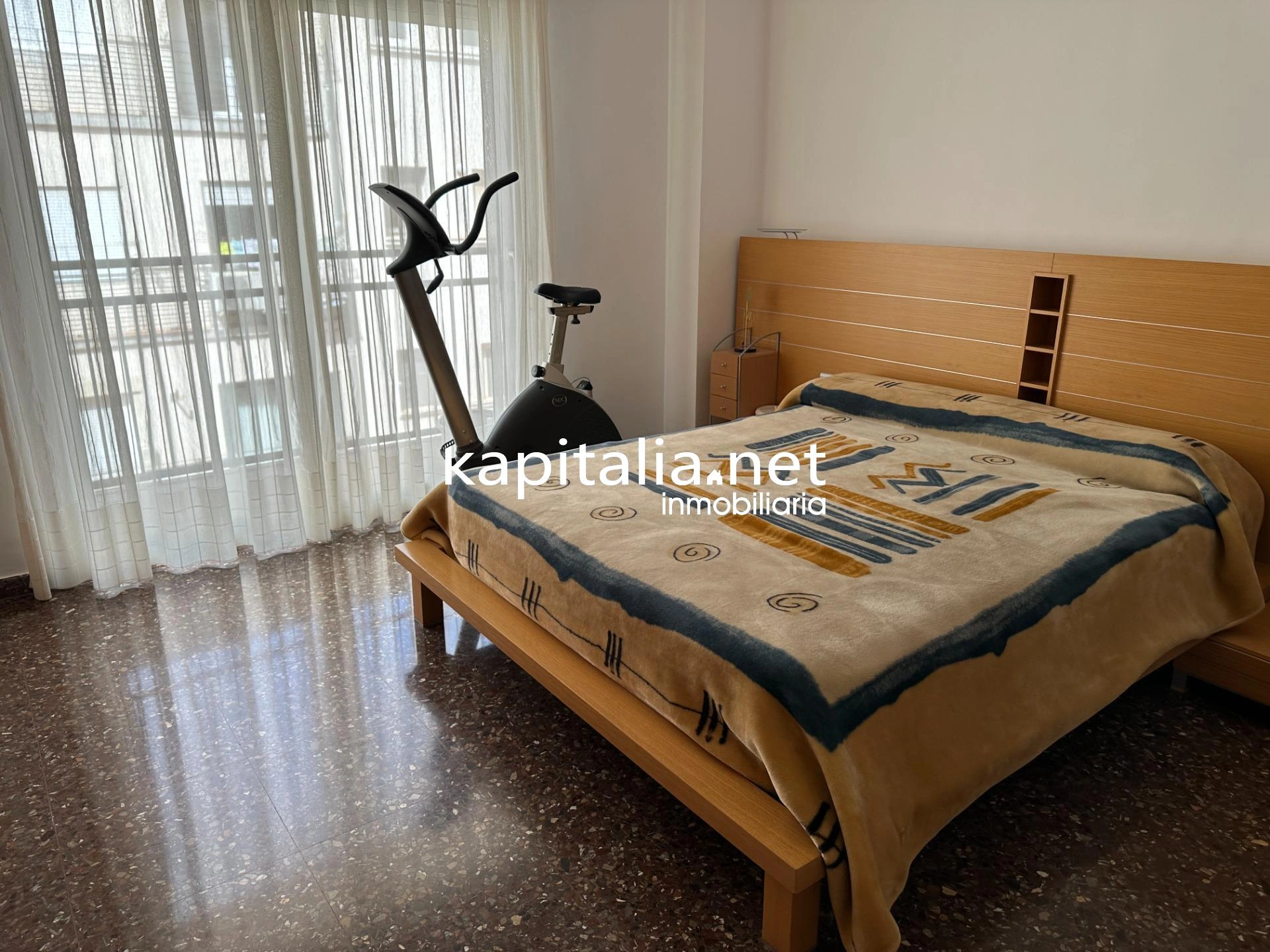 10379 - Duplex zum Verkauf in Bocairent