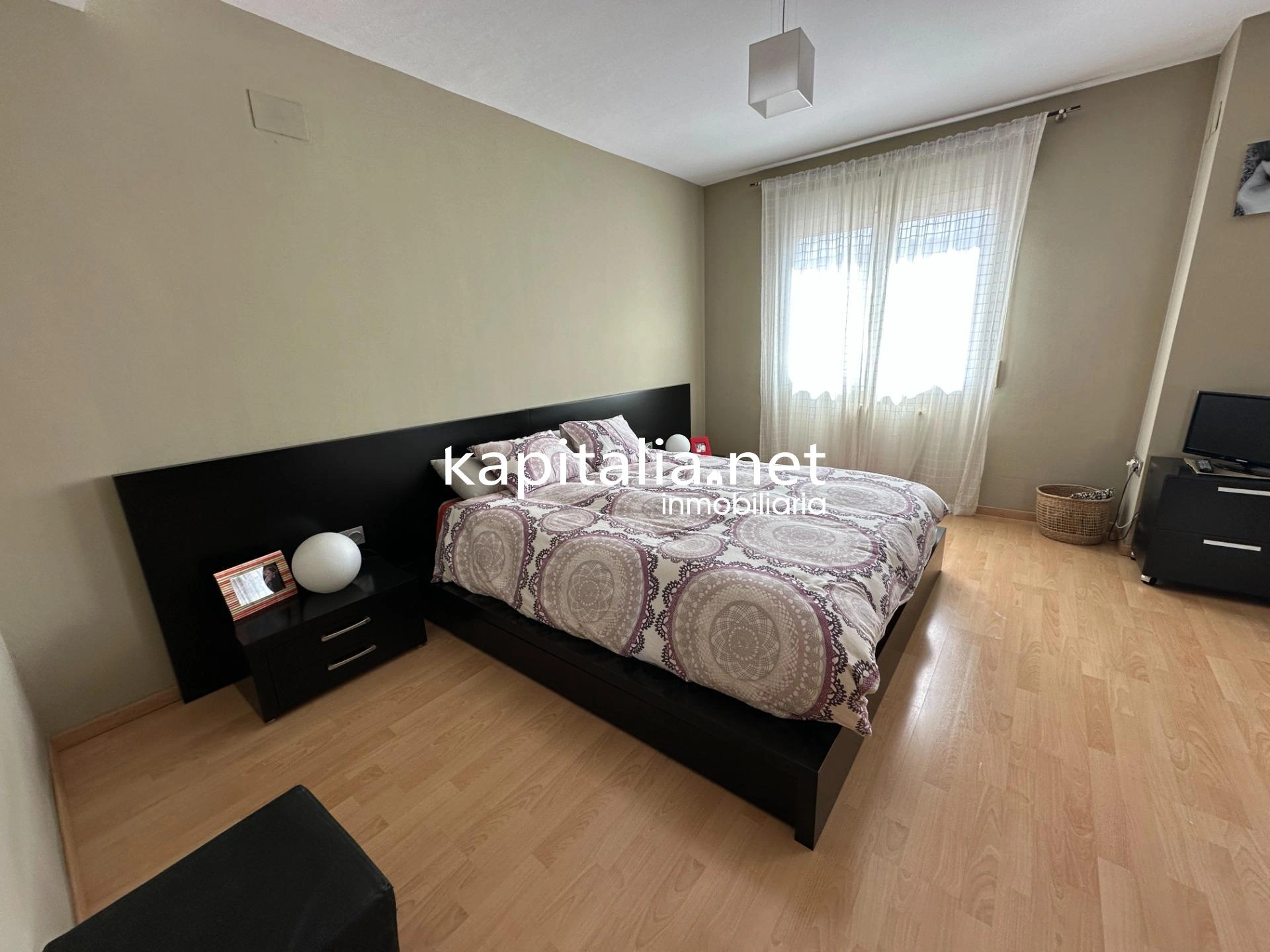 10380 - ADOSADO A LA VENTA EN BOCAIRENT