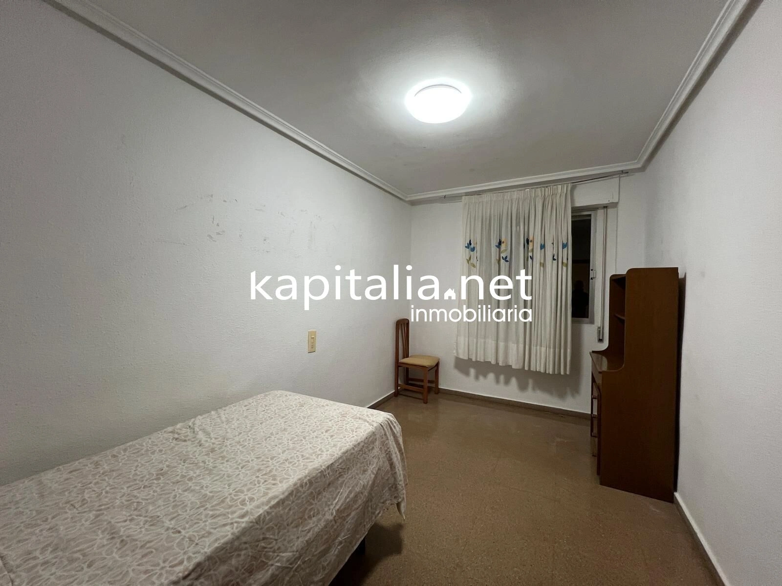 Estupendo piso a la venta en Ontinyent , zona San José