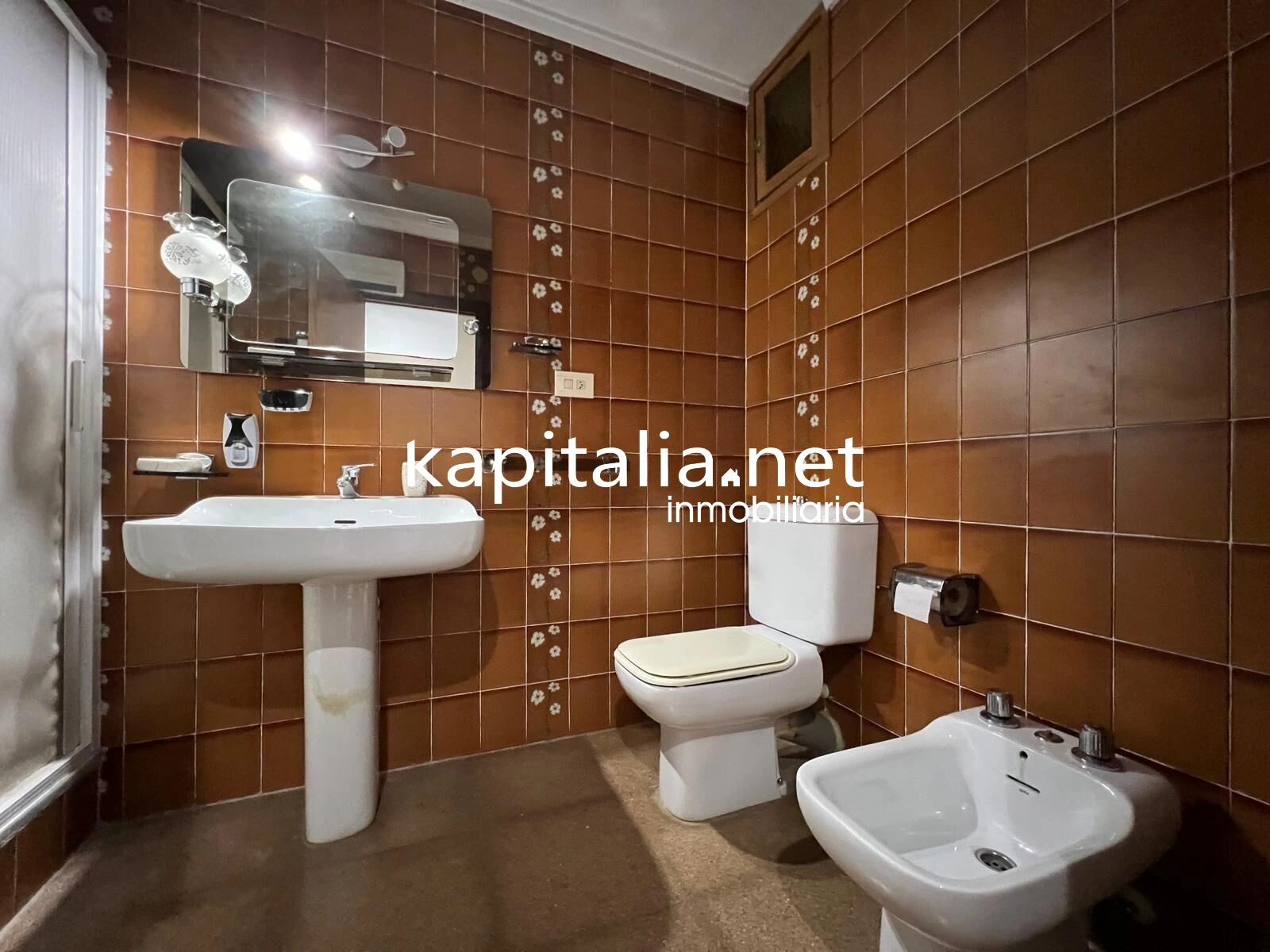 Estupendo piso a la venta en Ontinyent , zona San José