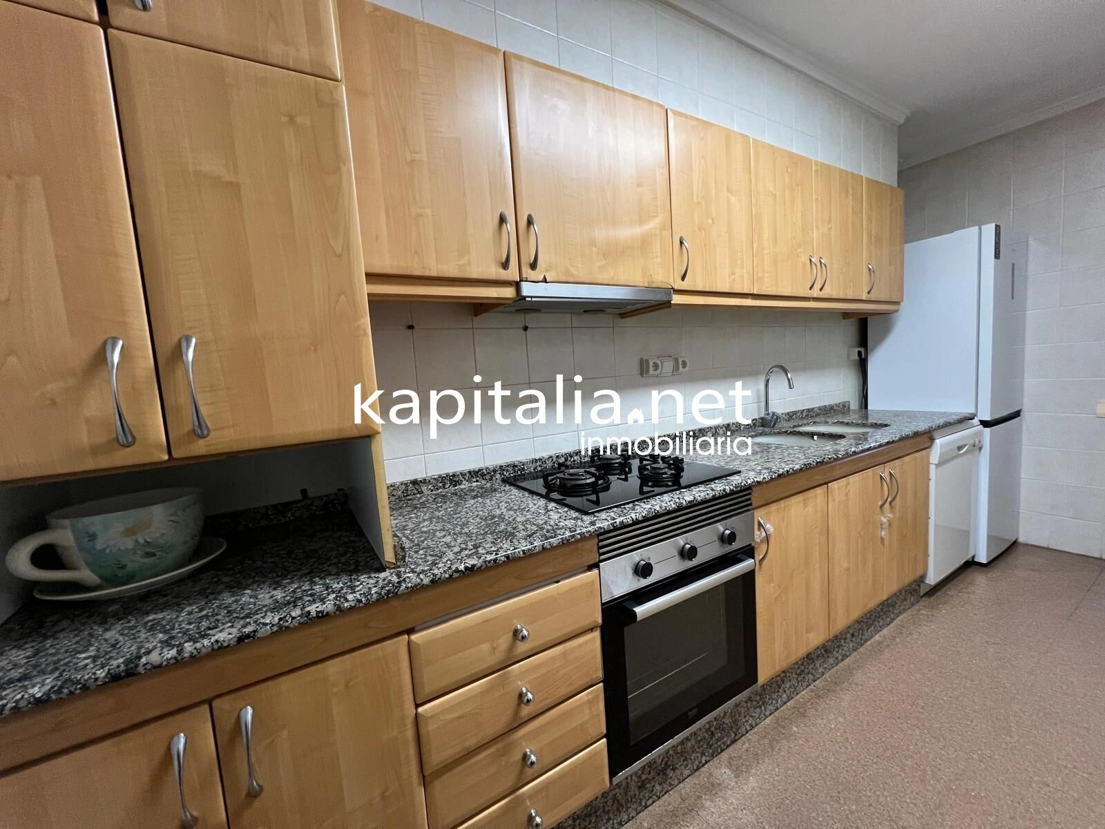 Estupendo piso a la venta en Ontinyent , zona San José
