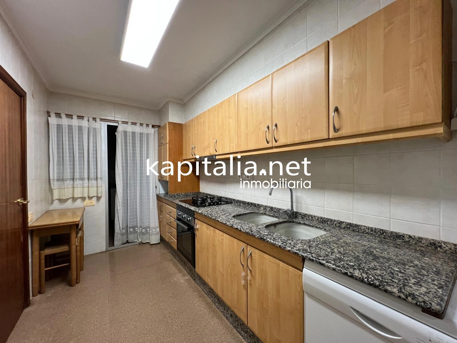 Estupendo piso a la venta en Ontinyent , zona San José