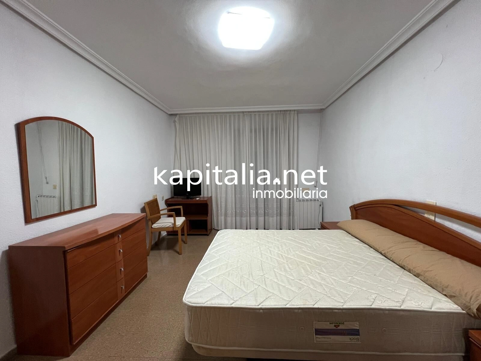 Estupendo piso a la venta en Ontinyent , zona San José