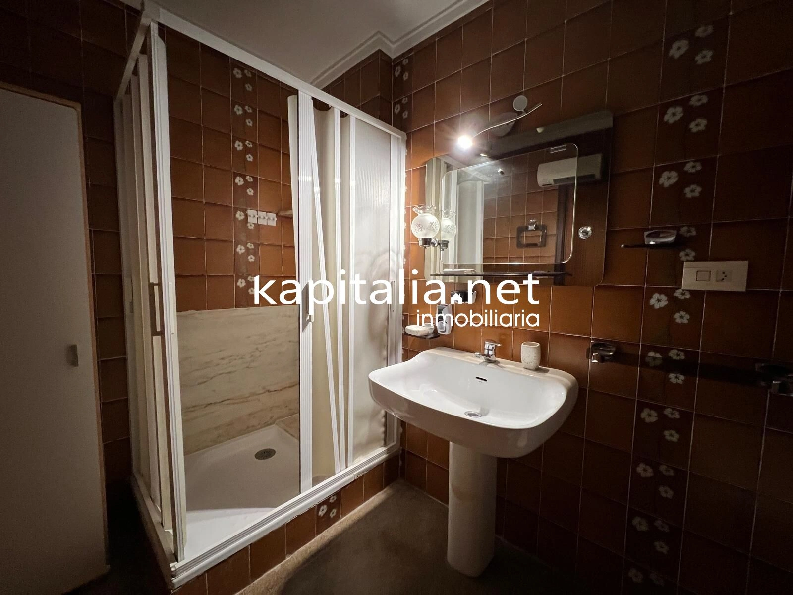 Estupendo piso a la venta en Ontinyent , zona San José