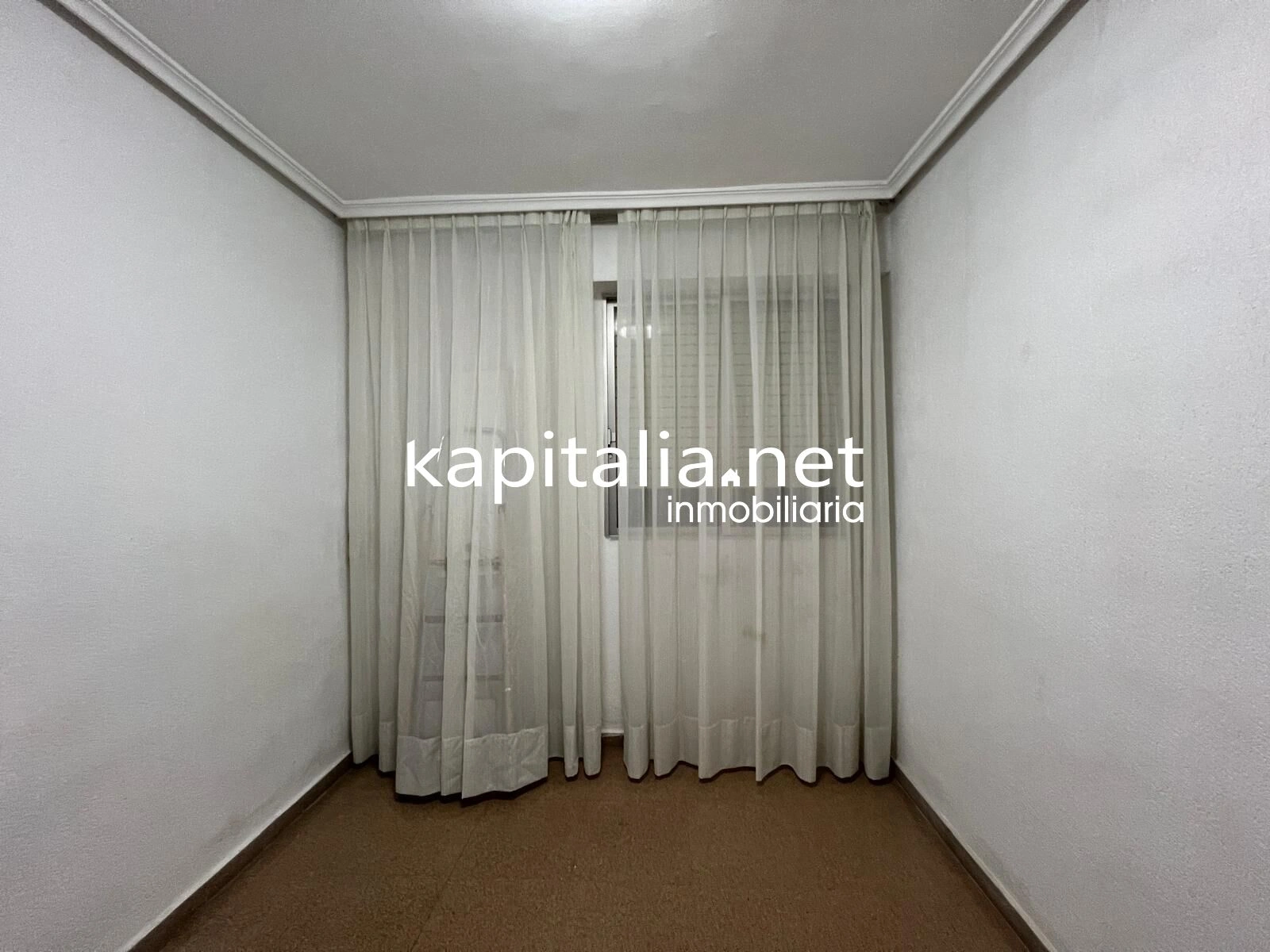 Estupendo piso a la venta en Ontinyent , zona San José