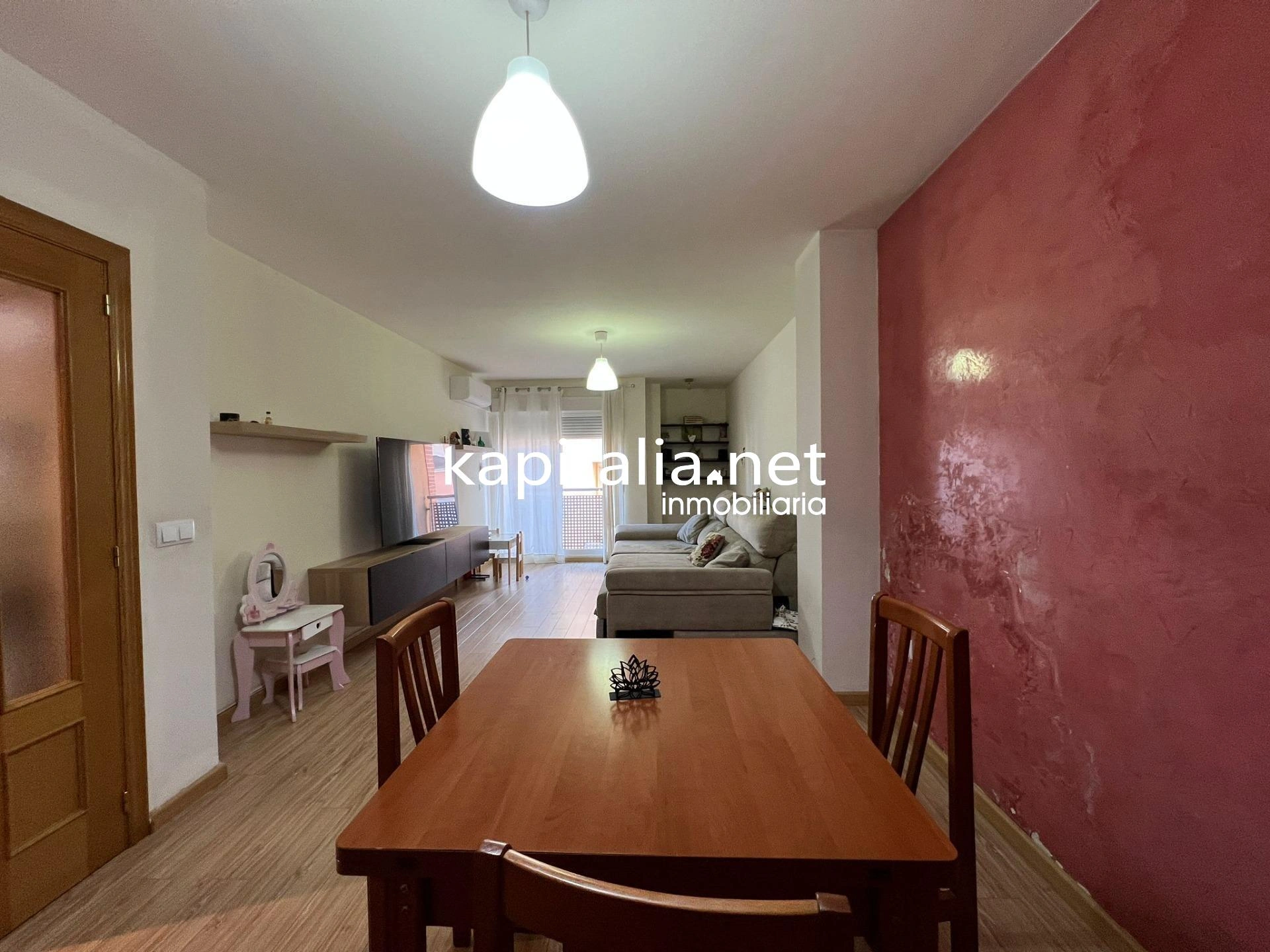 Piso a la venta en Ontinyent, zona San José . En exclusiva .