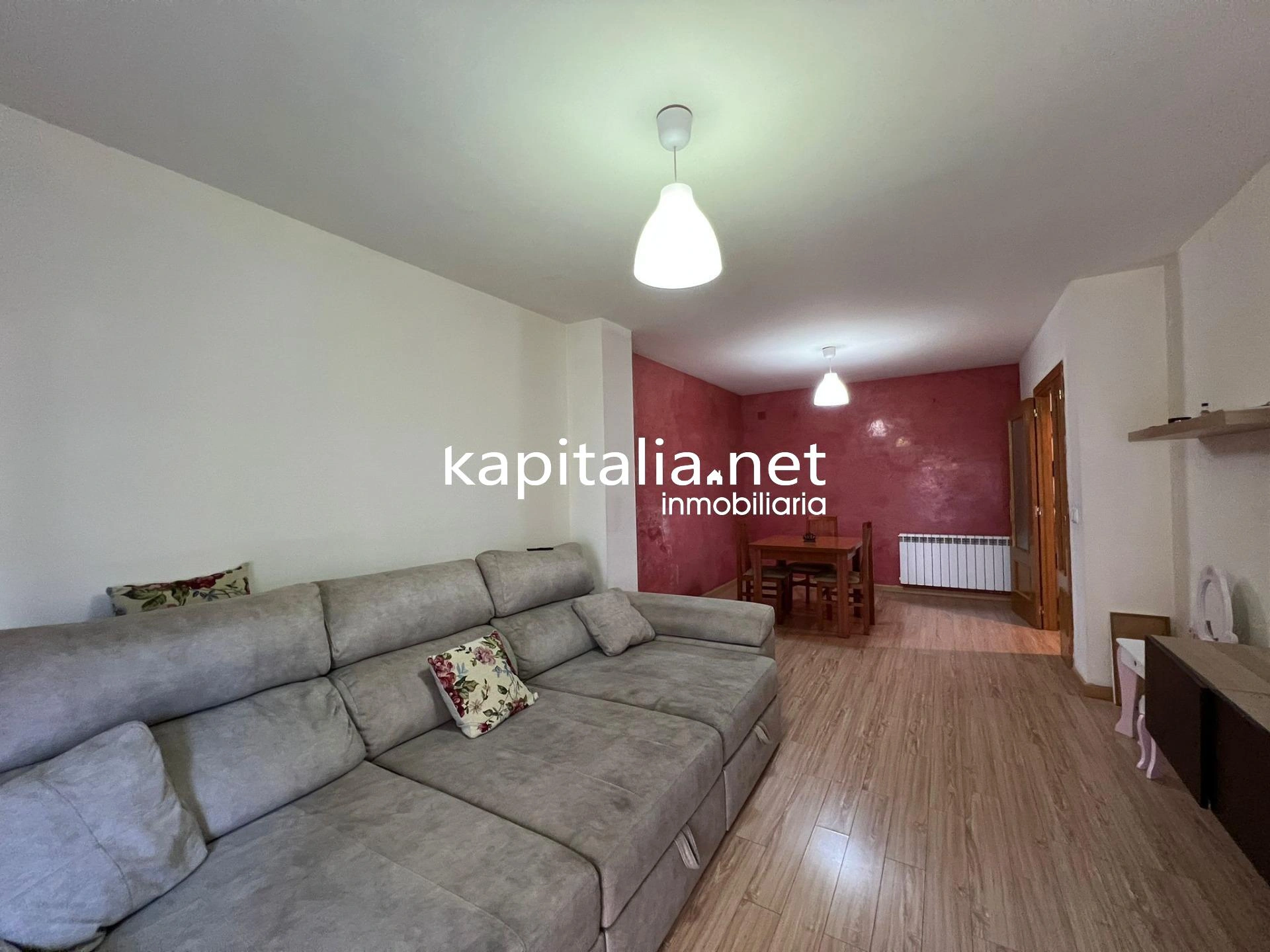 Piso a la venta en Ontinyent, zona San José . En exclusiva .