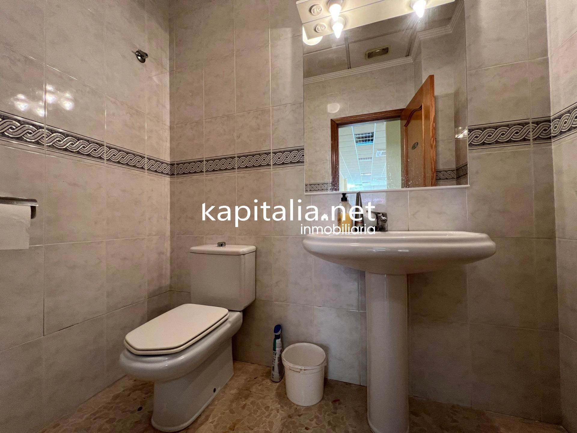 10392 - Property for Rent in Ontinyent