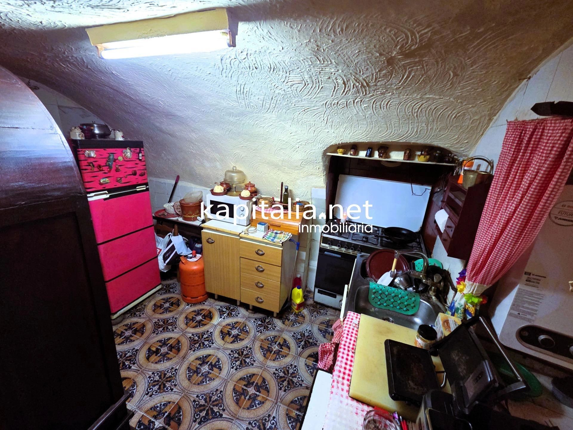 Casa en Ontinyent a un Precio Inmejorable de €65,000