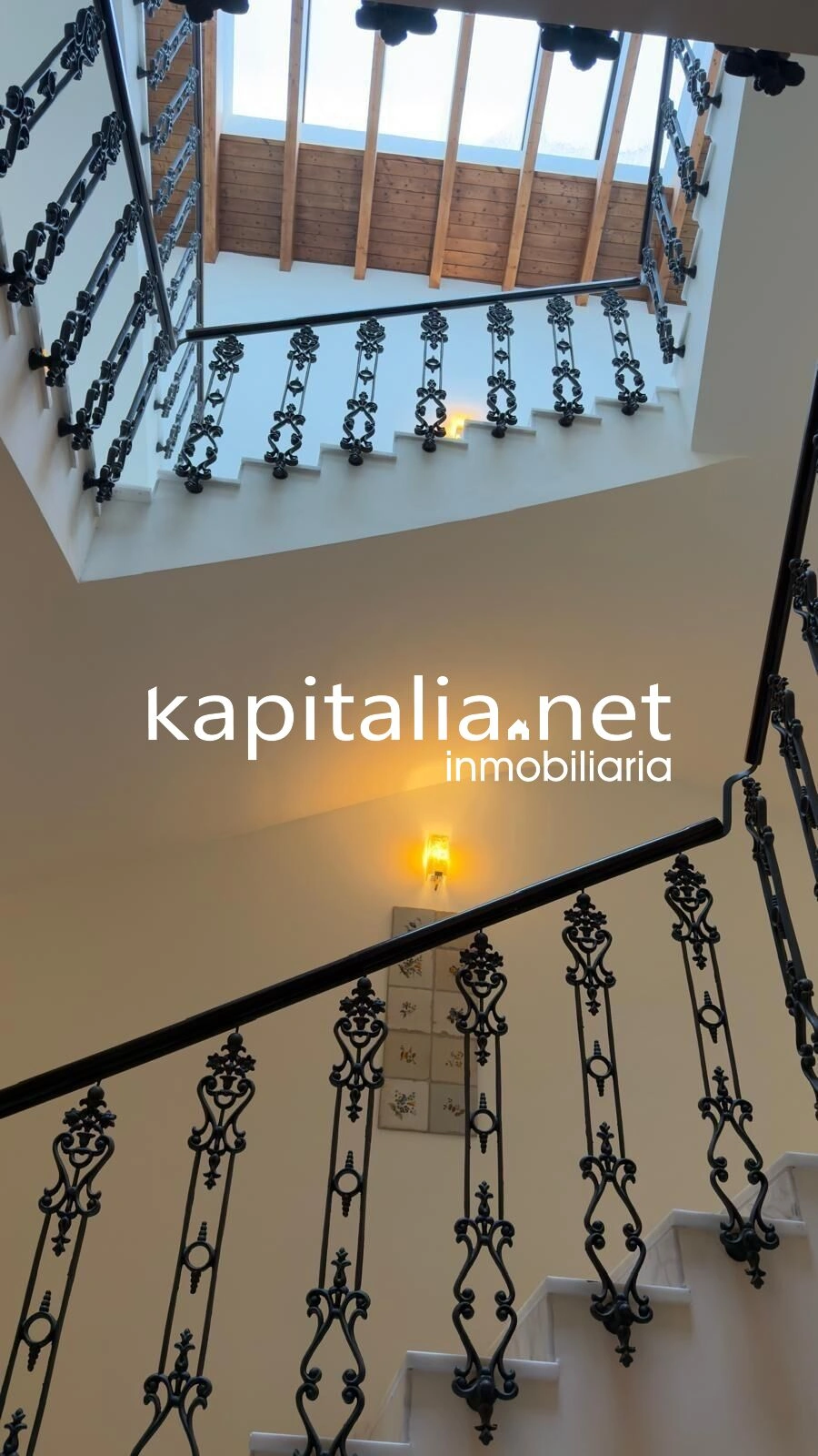 Piso en edificio histórico en perfecto estado