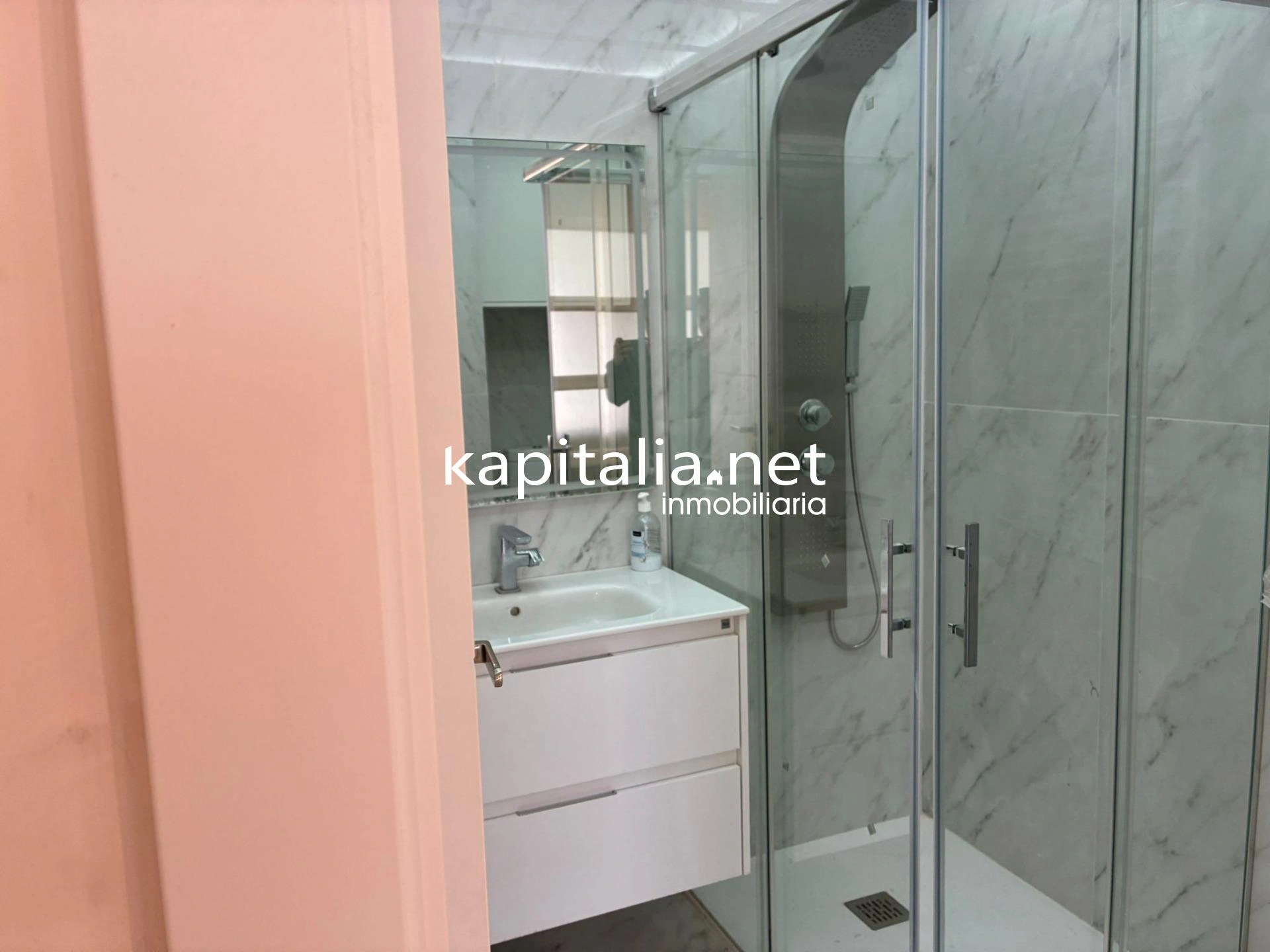 10329 - Vivienda a estrenar en el centro de Xativa