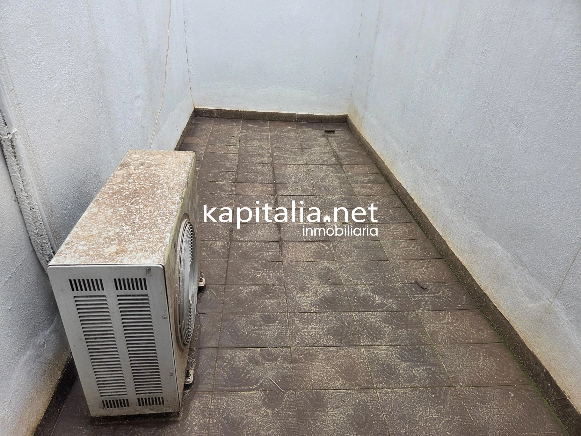10404 - Local a la venta y en alquiler en Ontinyent