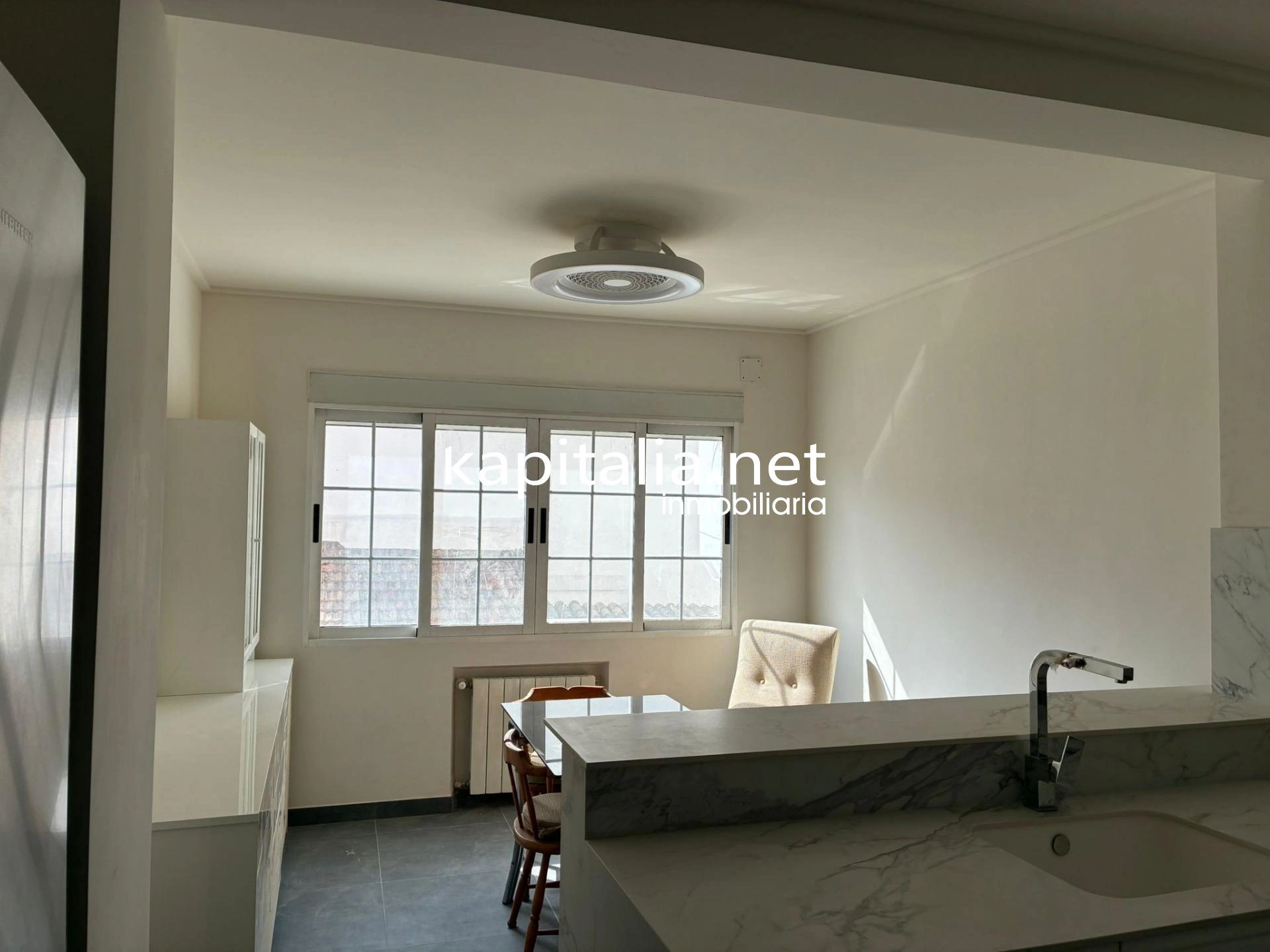 10329 - Vivienda a estrenar en el centro de Xativa