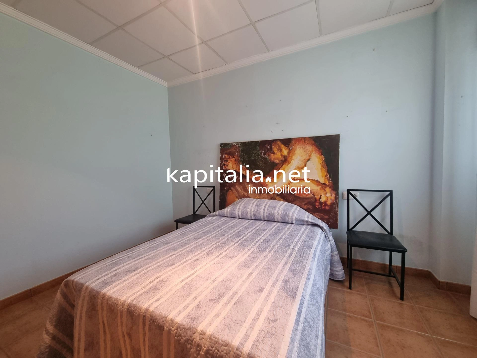 10050 - Chalet a la venta en Ontinyent.
