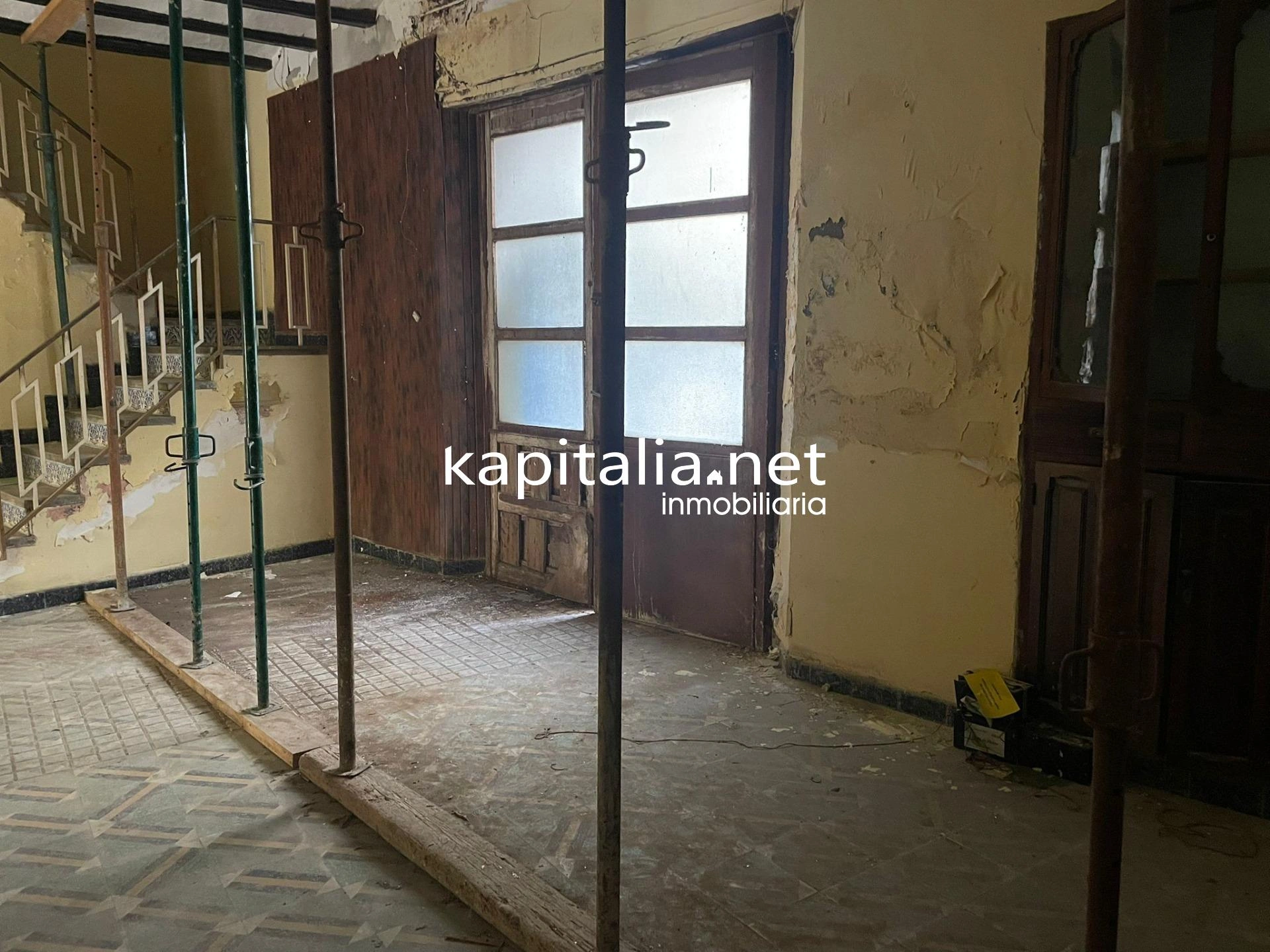 10106 - Vivienda a Reformar en Casco Antiguo de Xativa