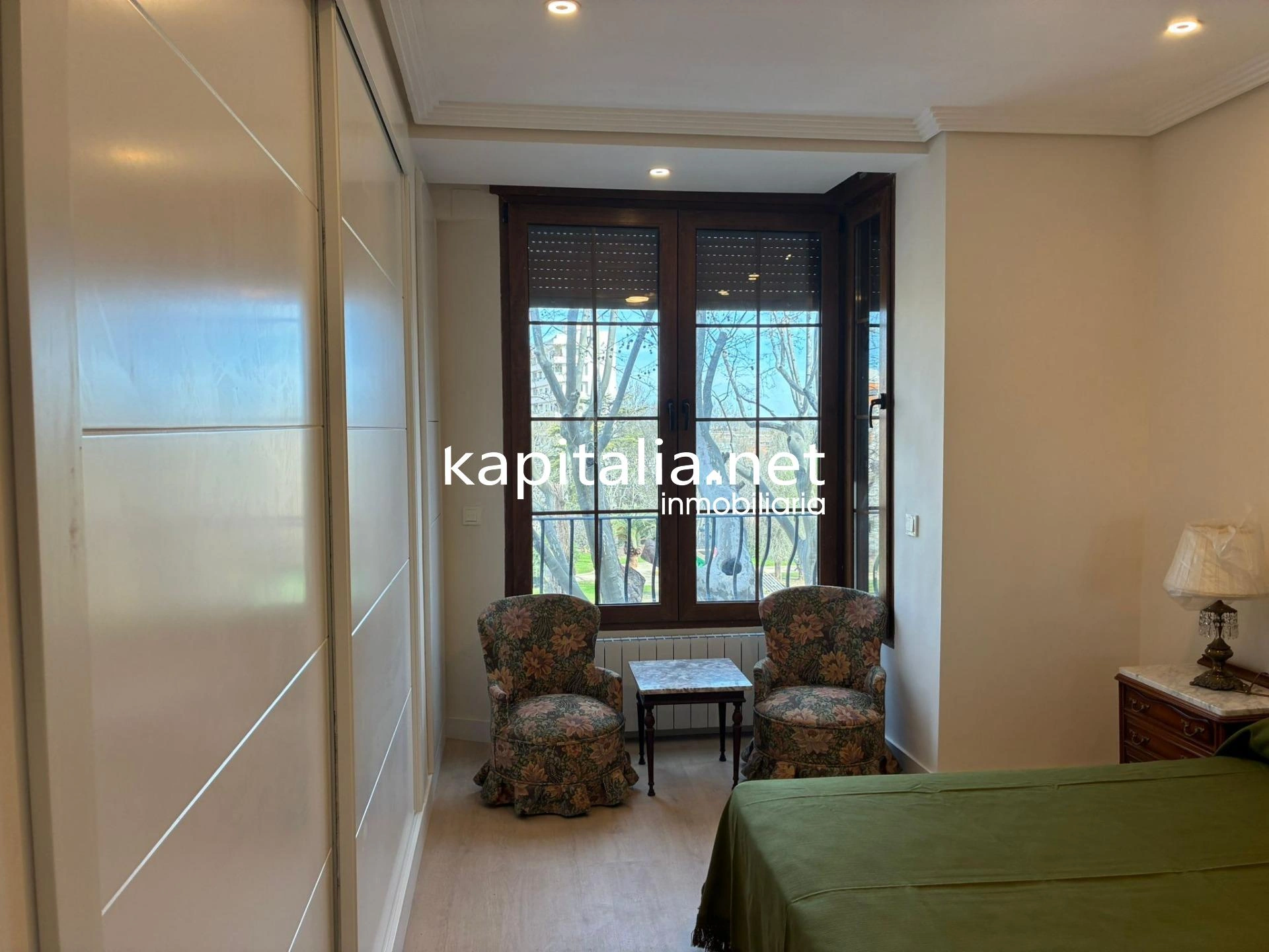 10328 - Vivienda a estrenar en el centro de Xativa