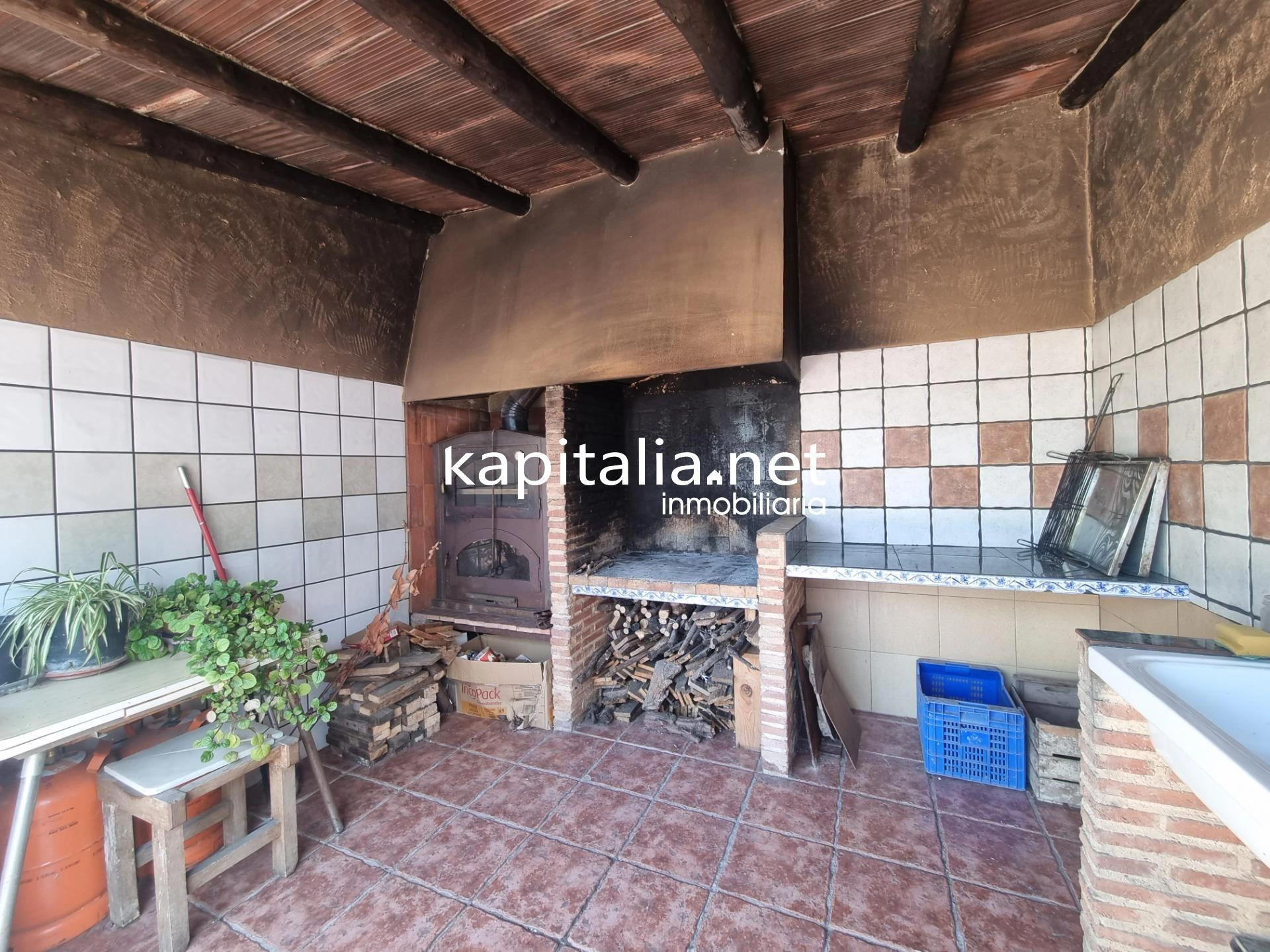 10050 - Chalet a la venta en Ontinyent.