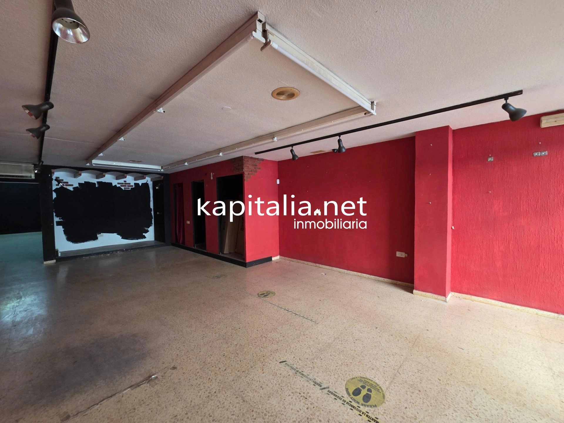 10404 - Local a la venta y en alquiler en Ontinyent