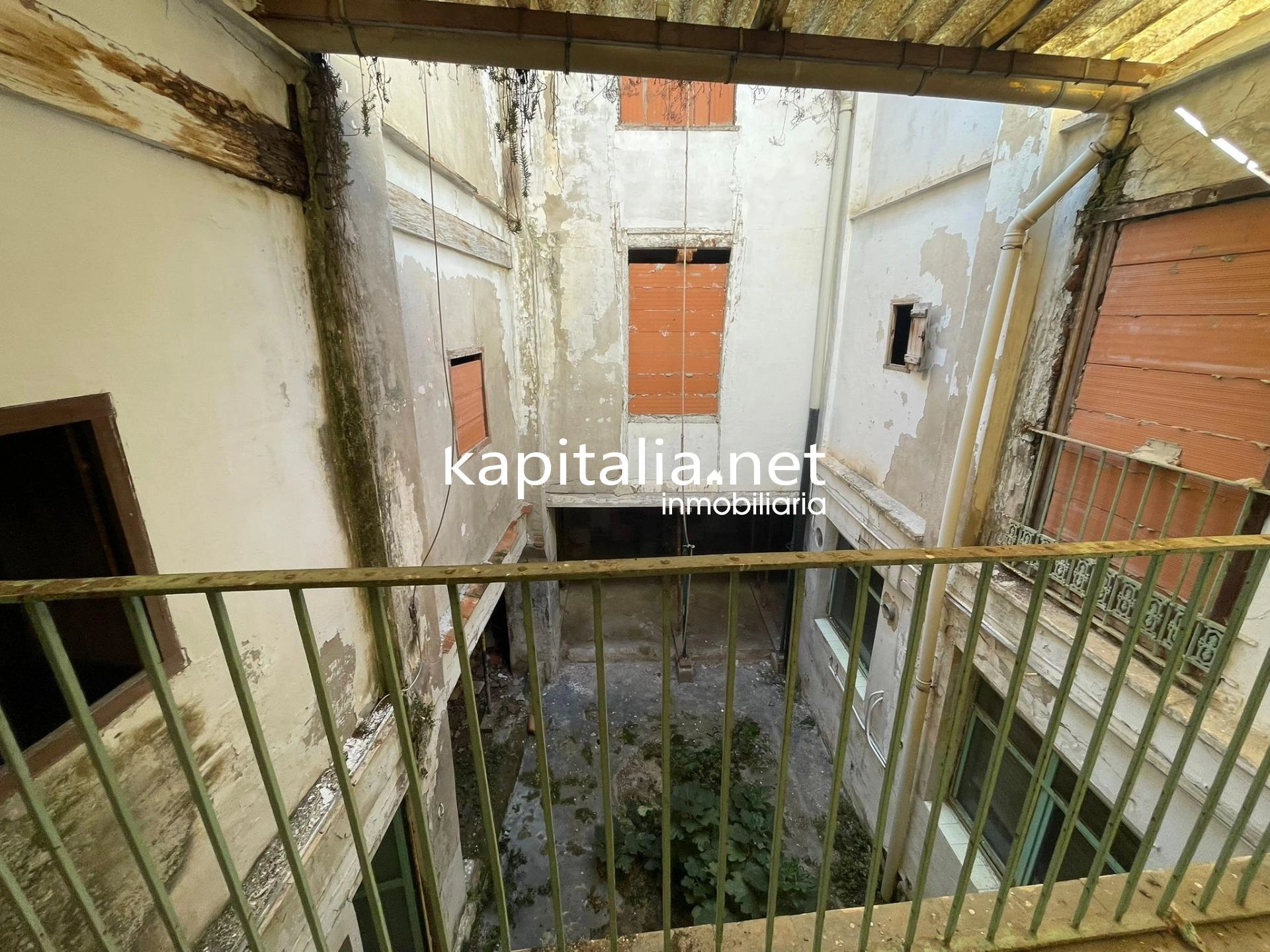 10106 - Vivienda a Reformar en Casco Antiguo de Xativa