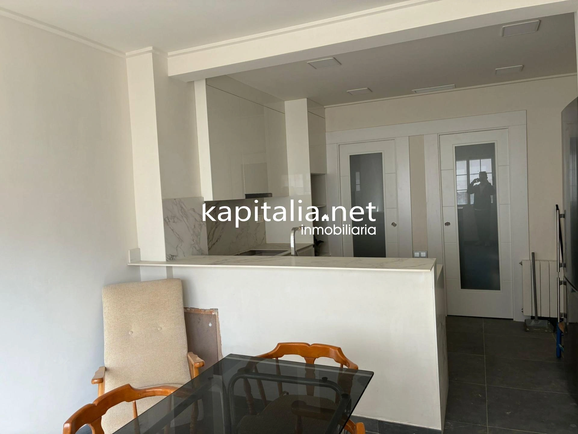 10329 - Vivienda a estrenar en el centro de Xativa