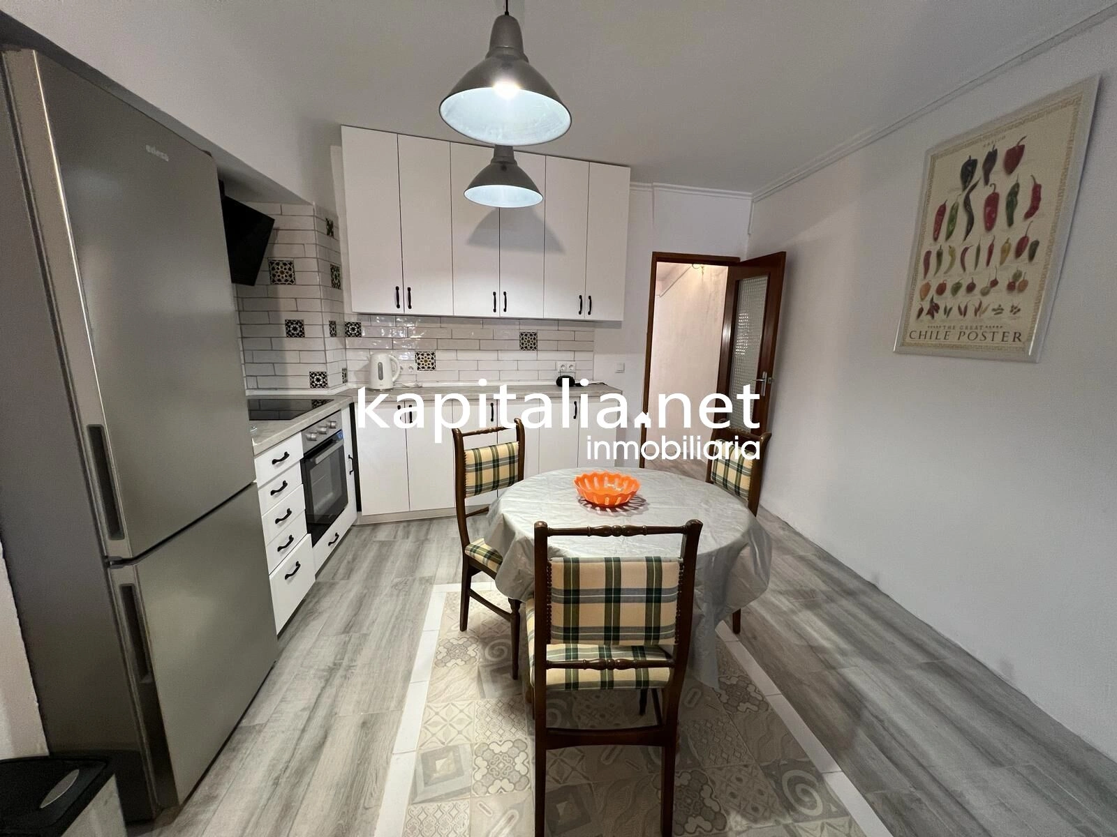 10406 - Fantástica casa a la venta en Ontinyent , zona de la Vila . En exclusividad .